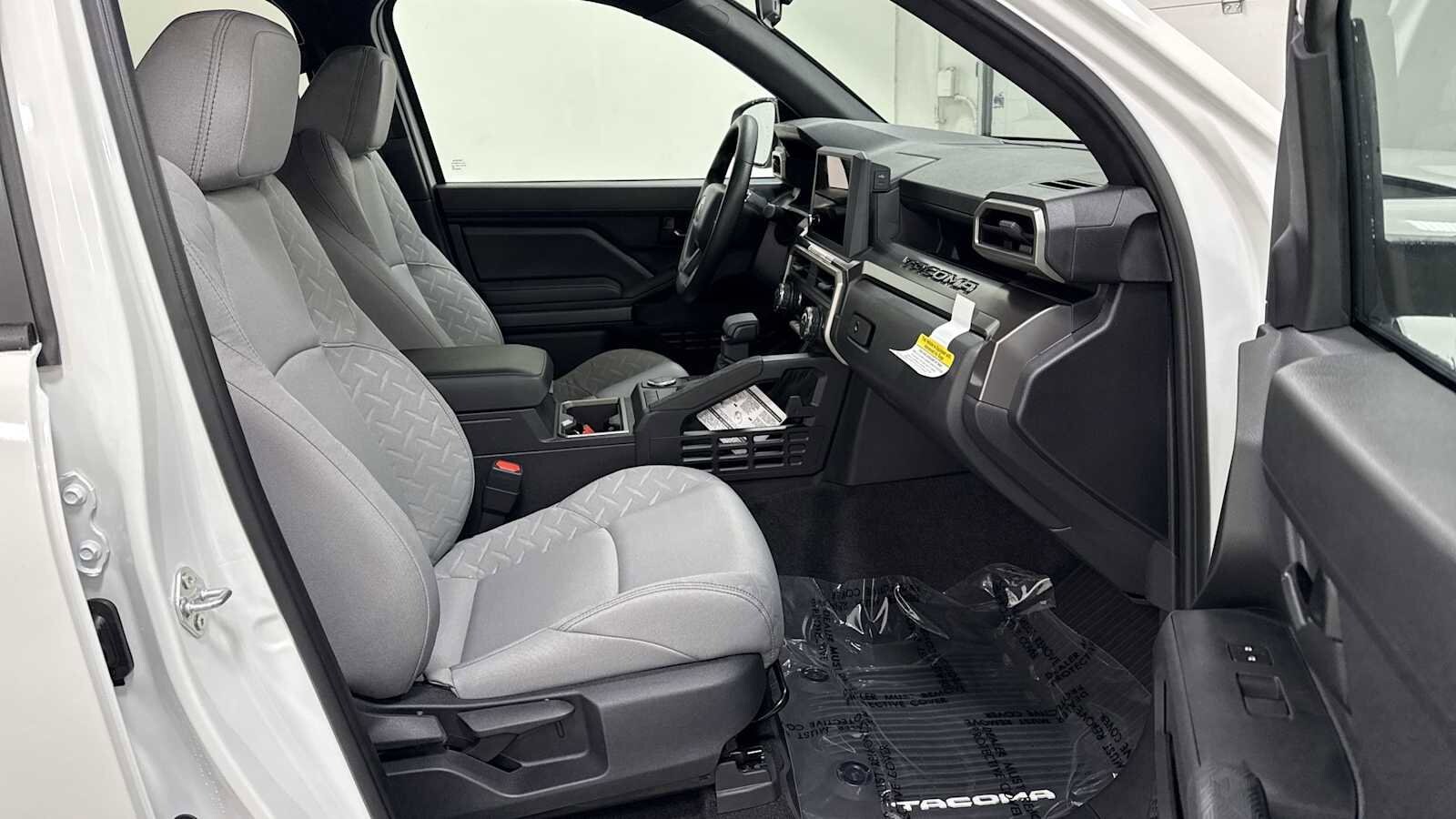 Thumbnail: 2025 Toyota Tacoma - 29