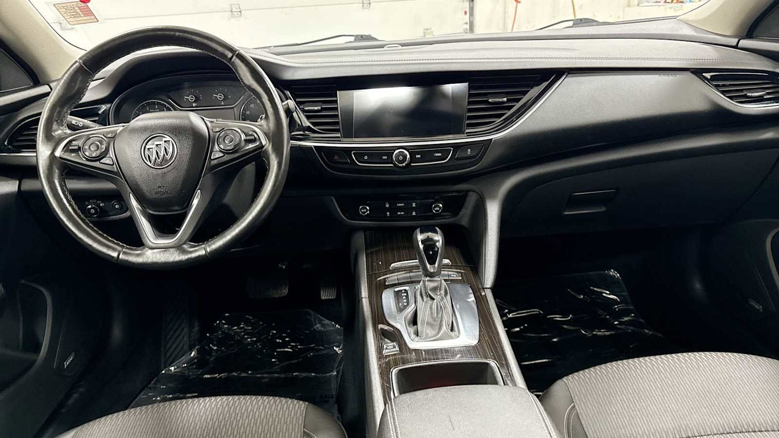 Thumbnail: 2019 Buick Regal - 27