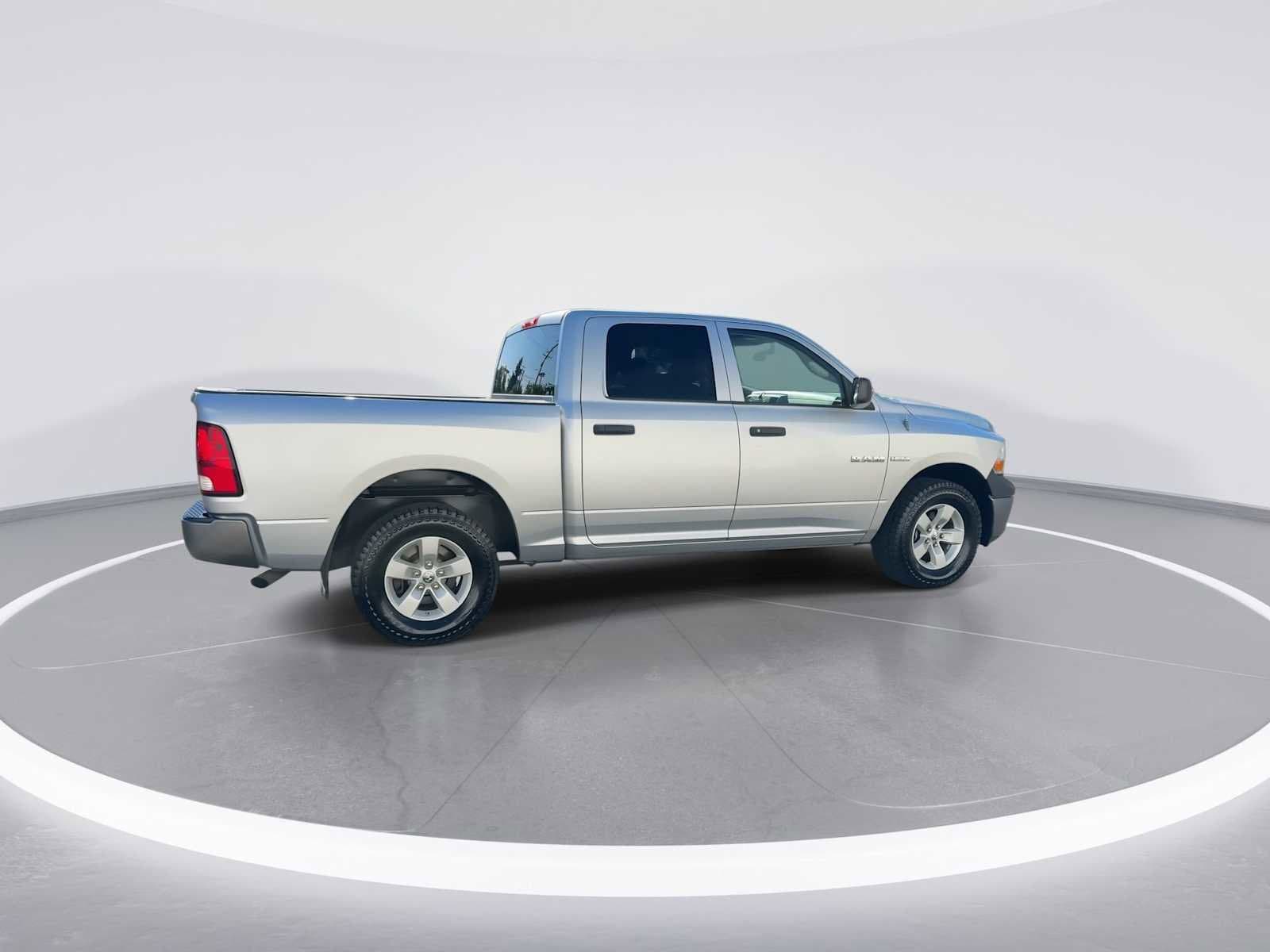 2010 Dodge Ram 1500 ST 8