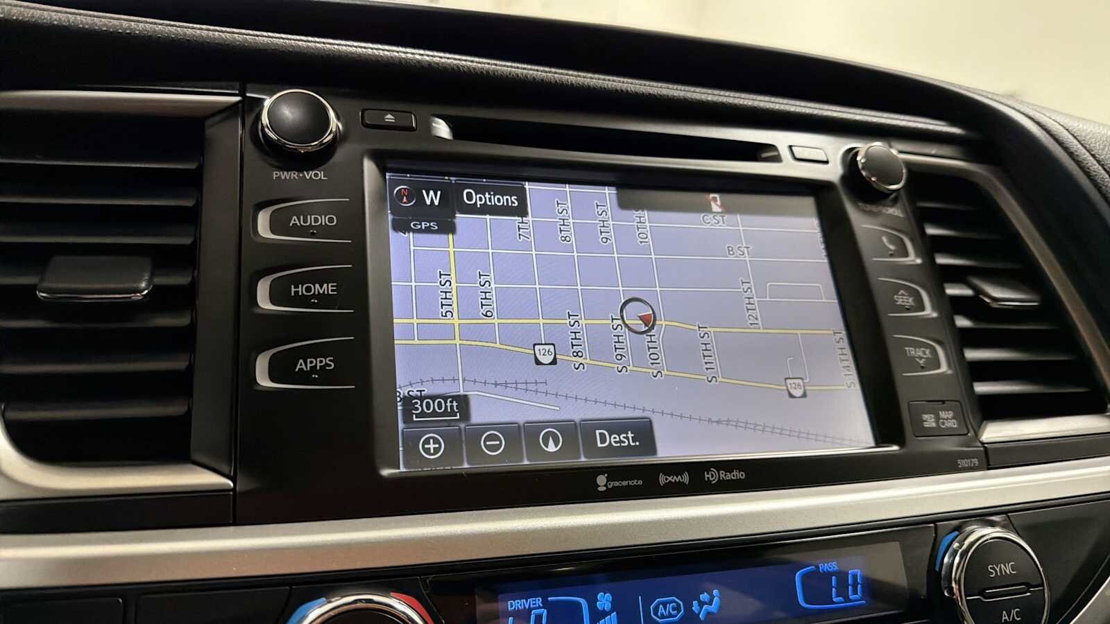 Thumbnail: 2017 Toyota Highlander - 20