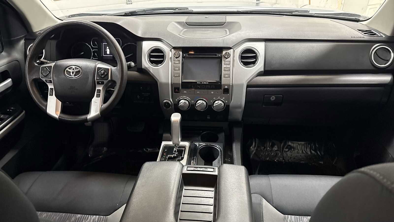 Thumbnail: 2018 Toyota Tundra - 25