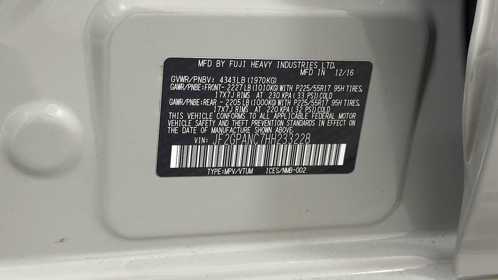 Thumbnail: 2017 Subaru Crosstrek - 11