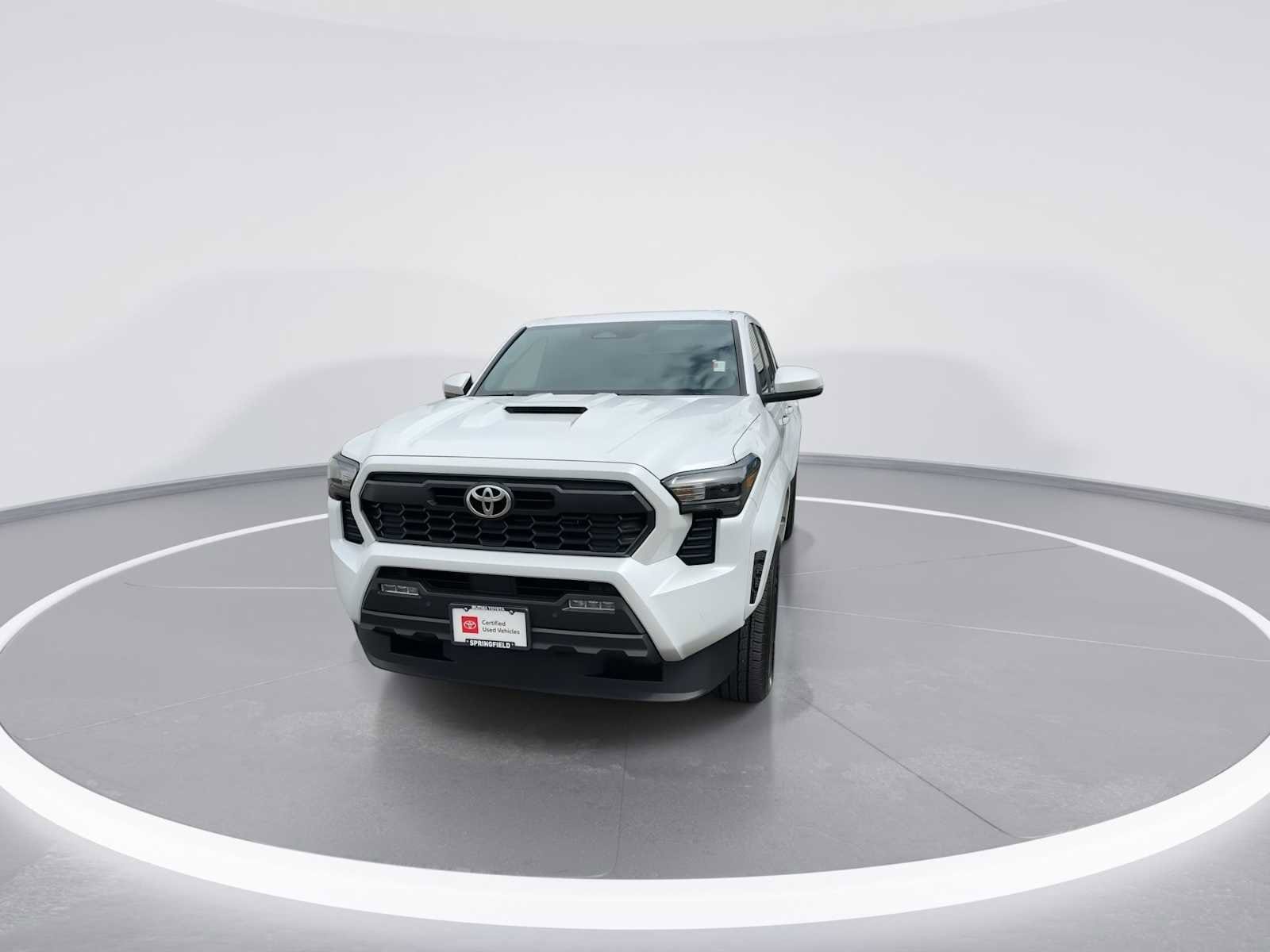 2024 Toyota Tacoma TRD Sport 3
