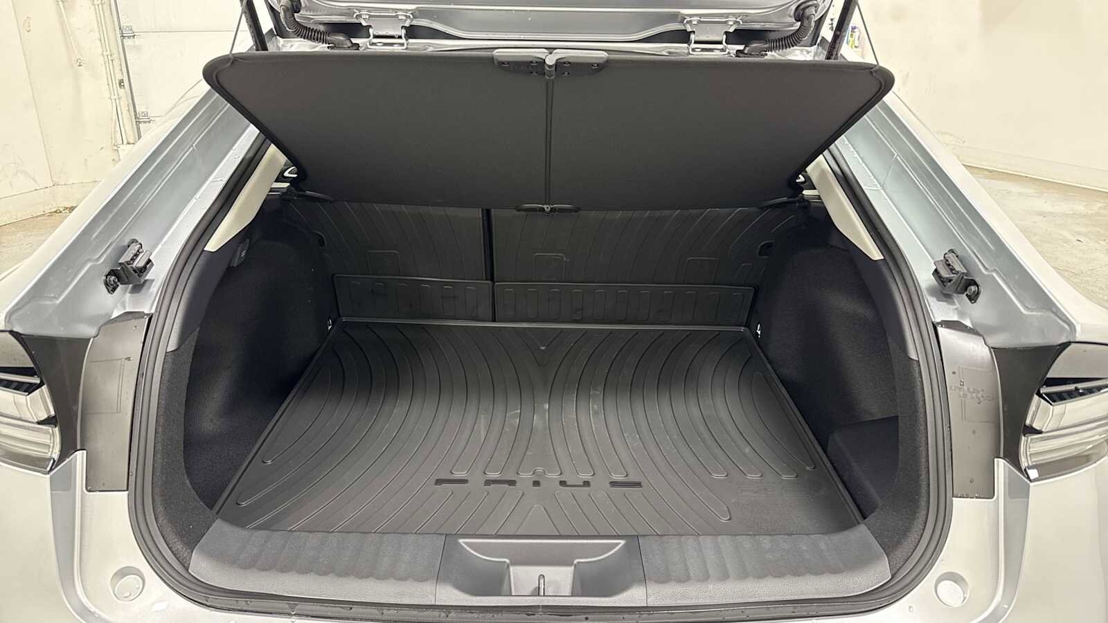 Thumbnail: 2026 Toyota Prius - 27