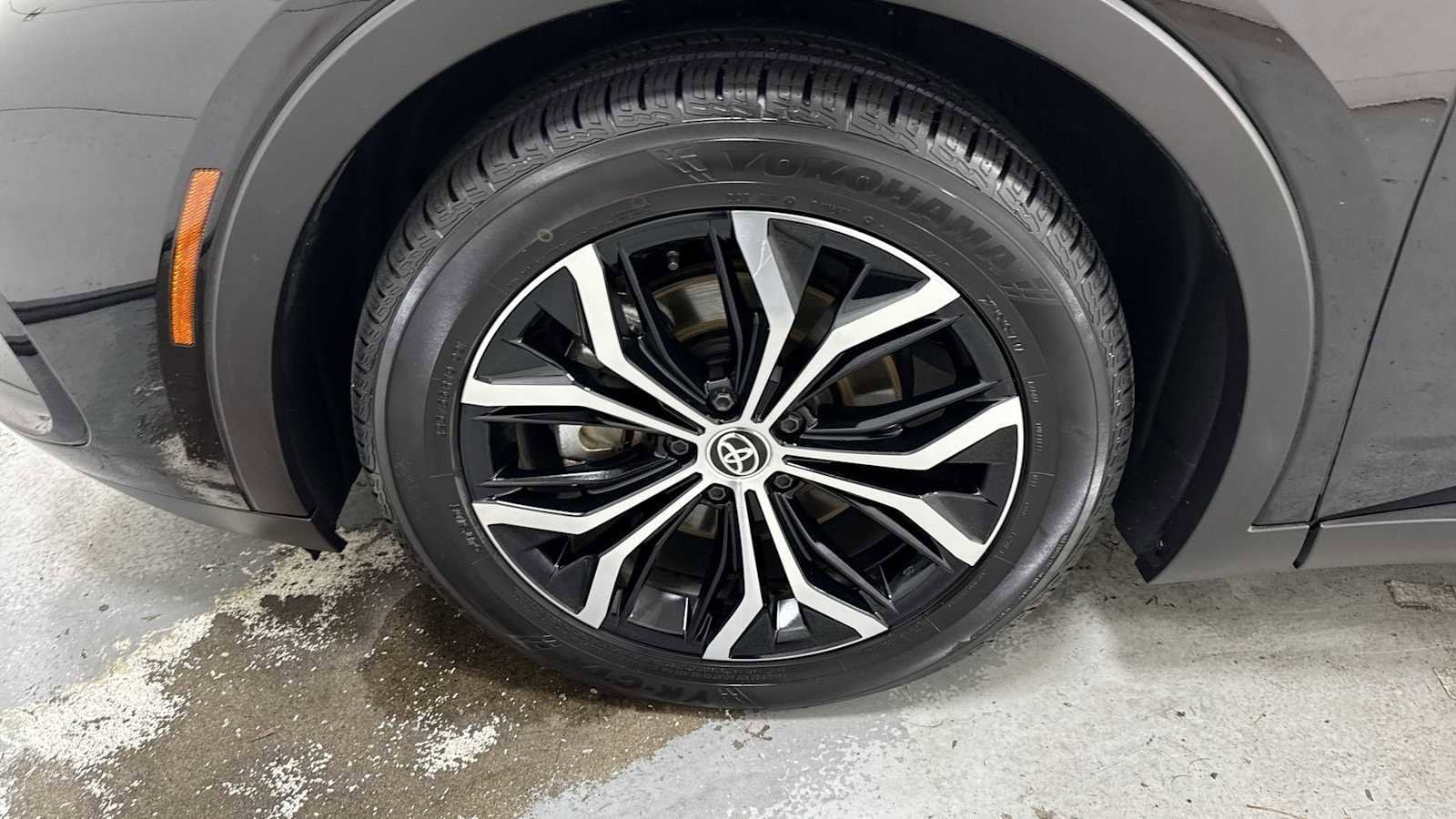 Thumbnail: 2024 Toyota Crown - 10