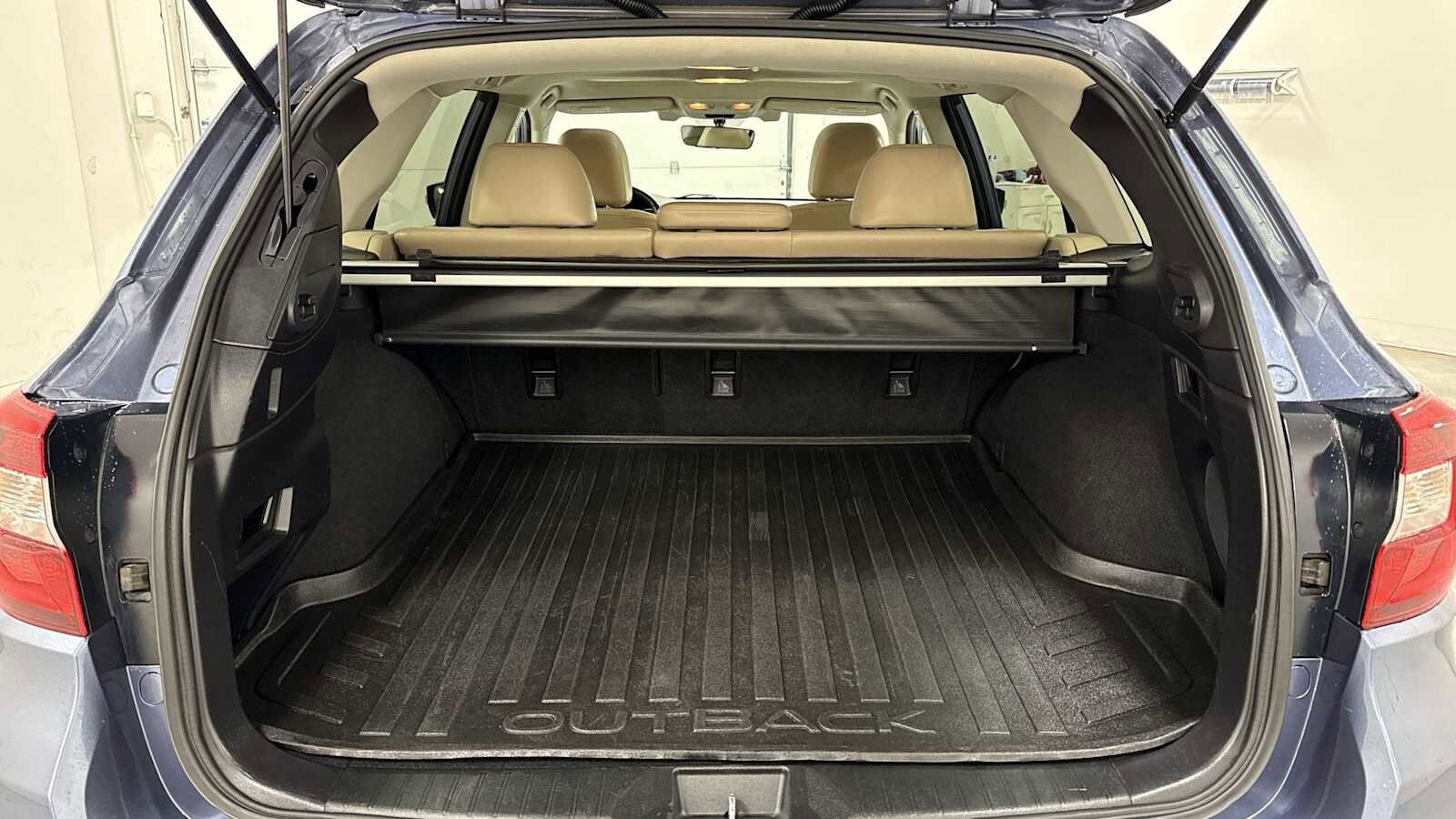 Thumbnail: 2017 Subaru Outback - 28