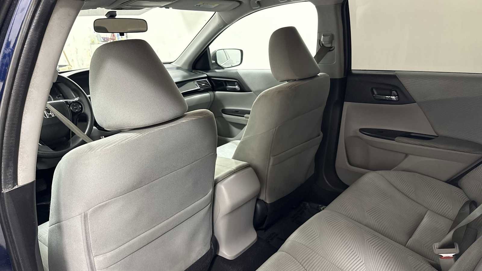 Thumbnail: 2017 Honda Accord - 25