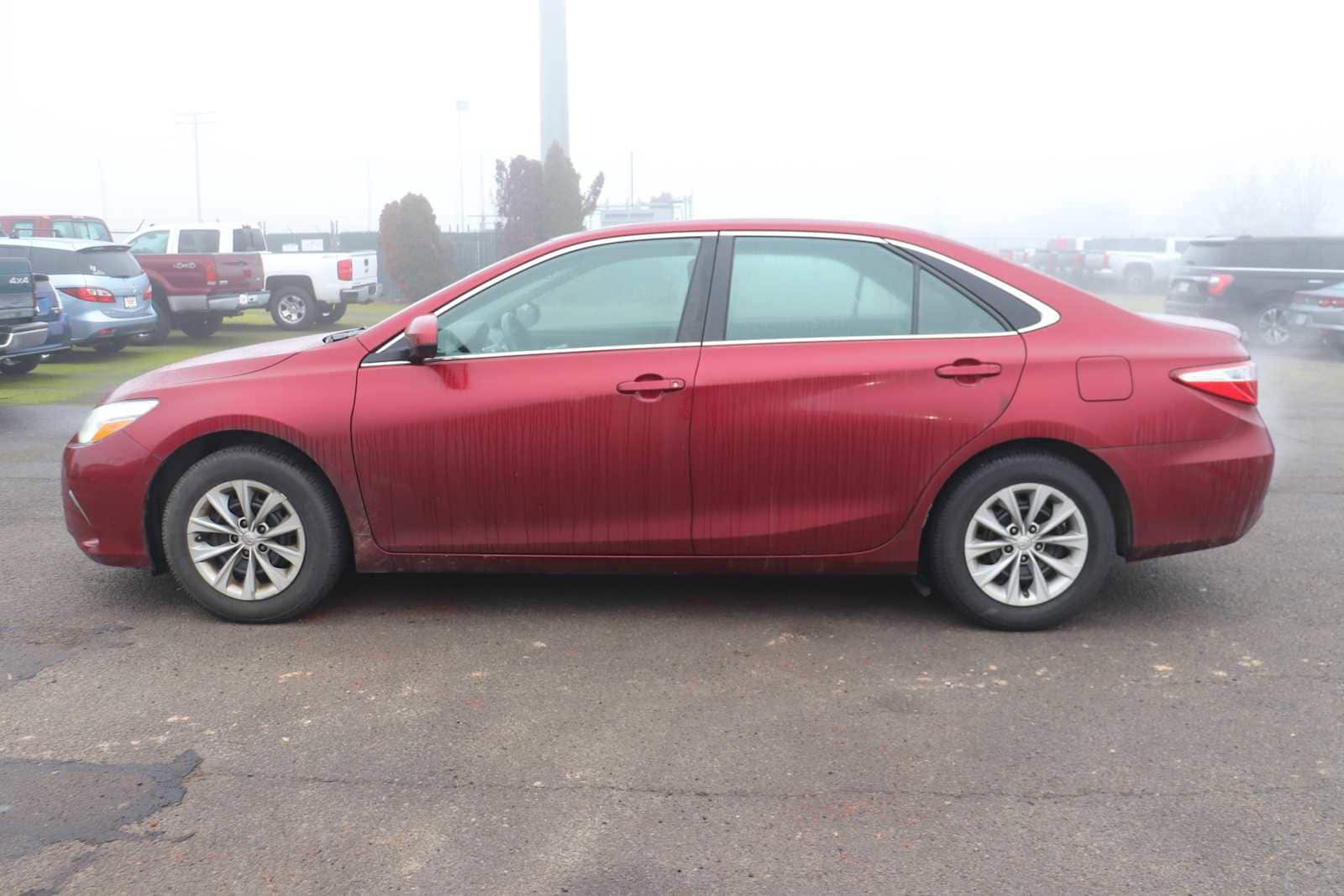 Thumbnail: 2016 Toyota Camry - 8