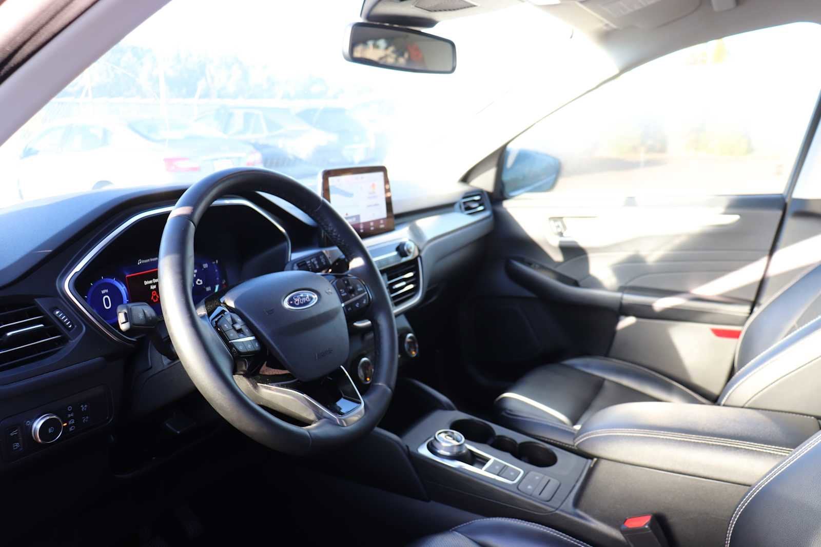 Thumbnail: 2022 Ford Escape - 10