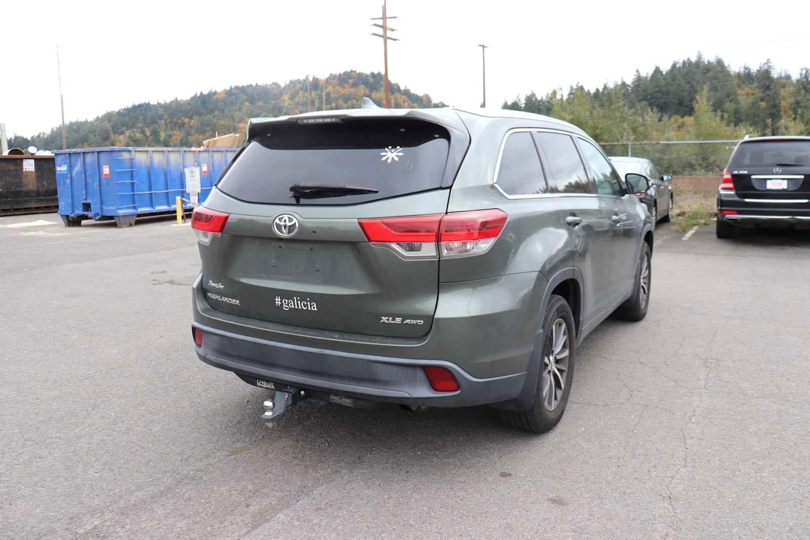Thumbnail: 2017 Toyota Highlander - 5