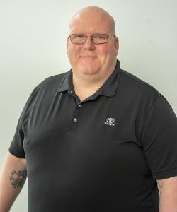 Staff member Mark Aggson from ID_3fd4fb057bf2