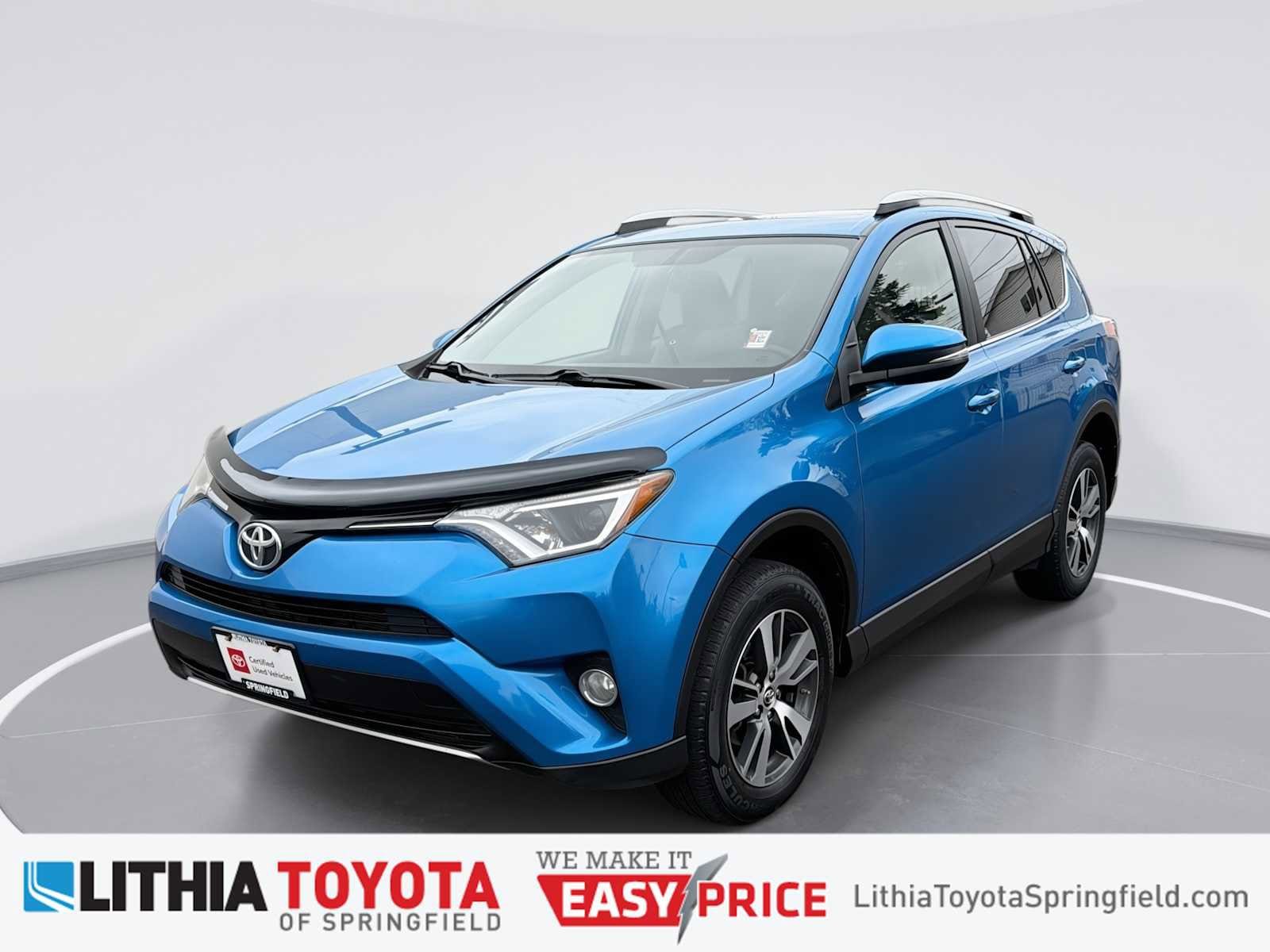 2016 Toyota RAV4 XLE AWD's photo