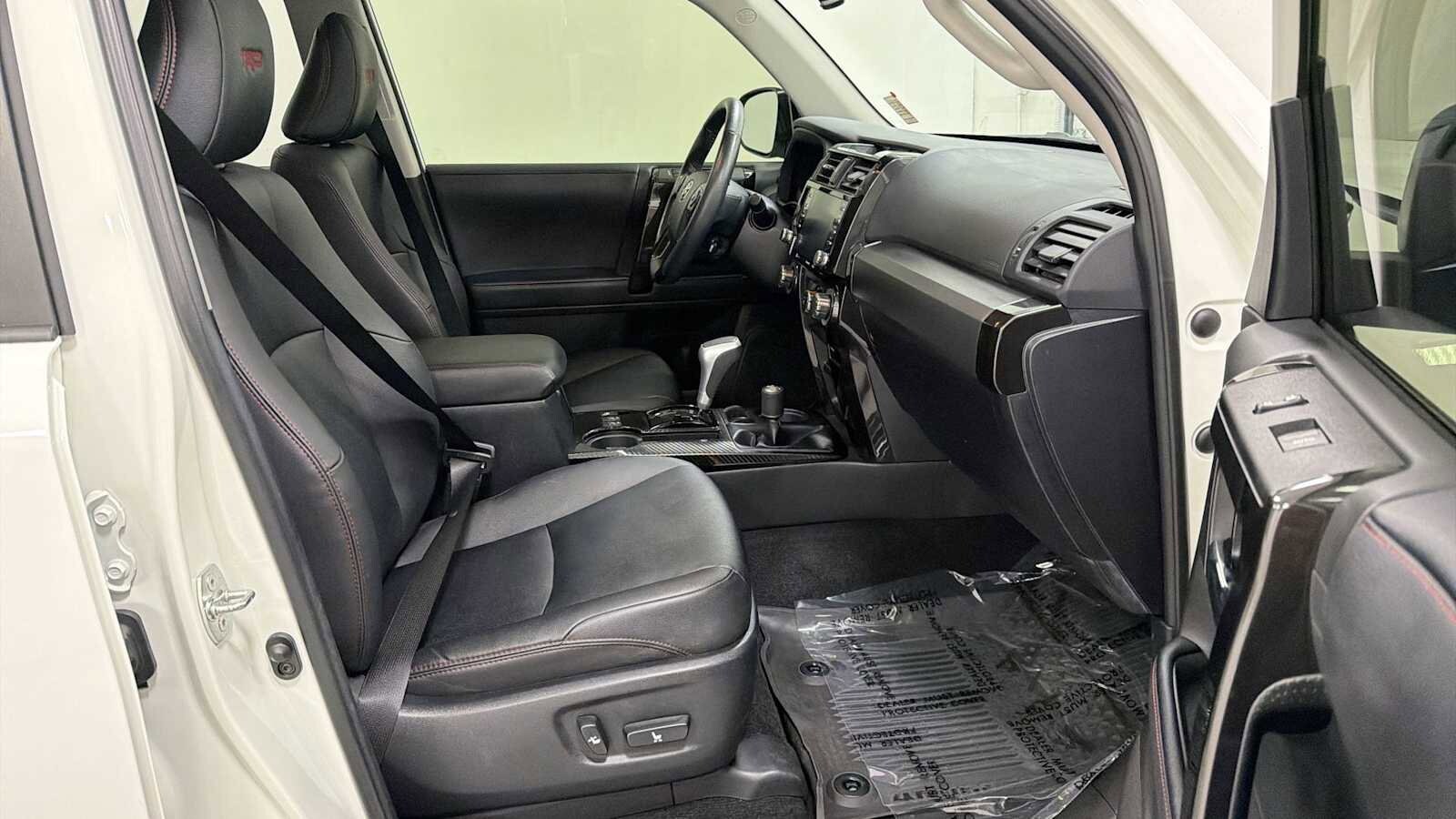 Thumbnail: 2023 Toyota 4Runner - 30