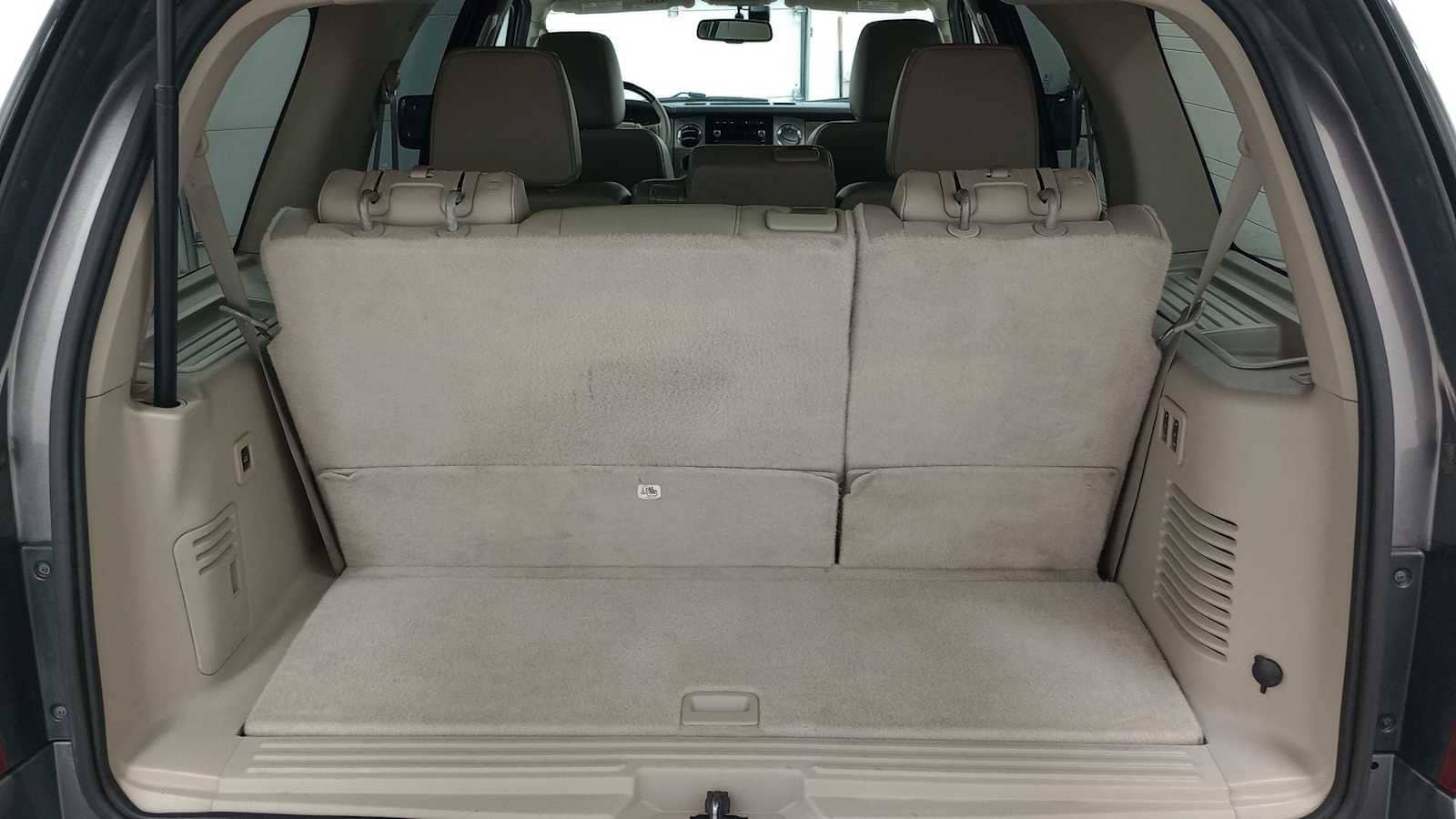 Thumbnail: 2014 Ford Expedition - 29