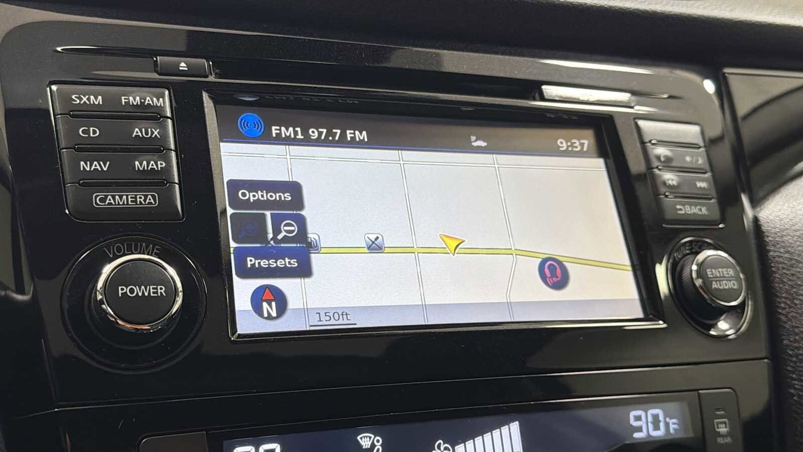 Thumbnail: 2018 Nissan Rogue Sport - 20