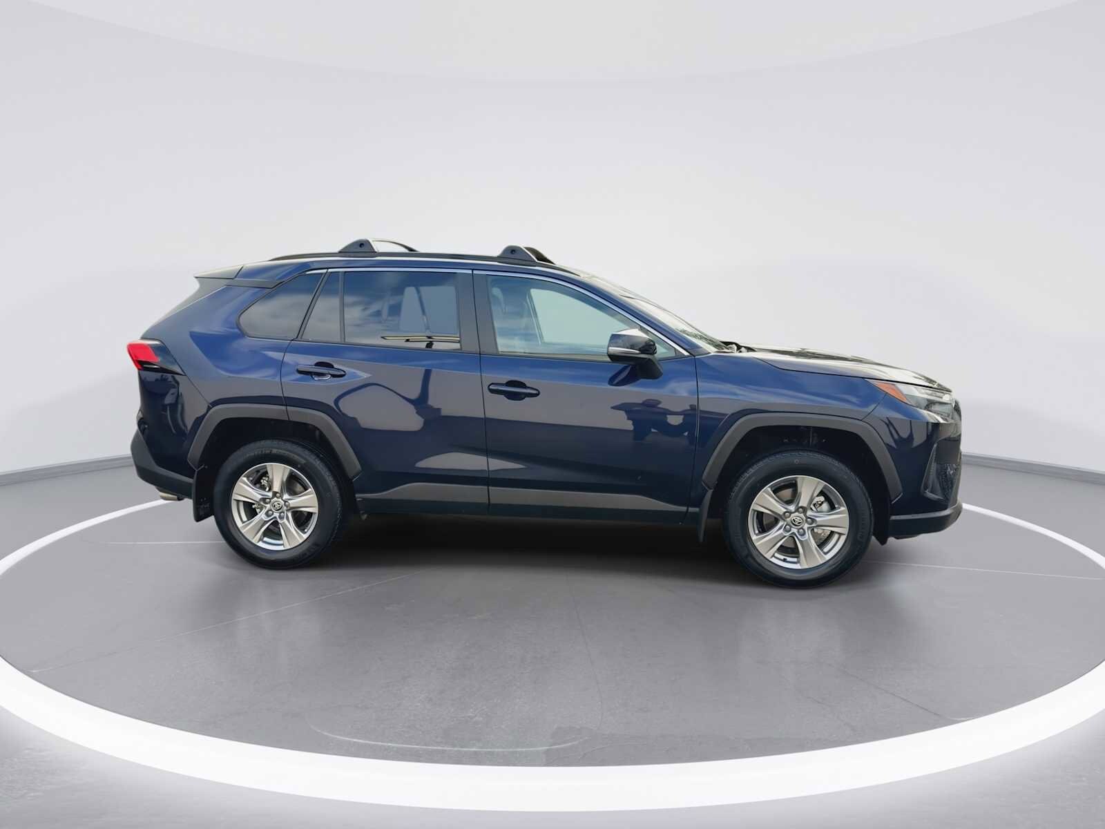 Thumbnail: 2025 Toyota RAV4 - 9