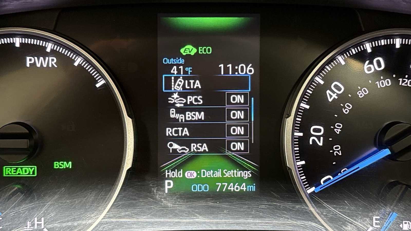 Thumbnail: 2021 Toyota RAV4 - 17