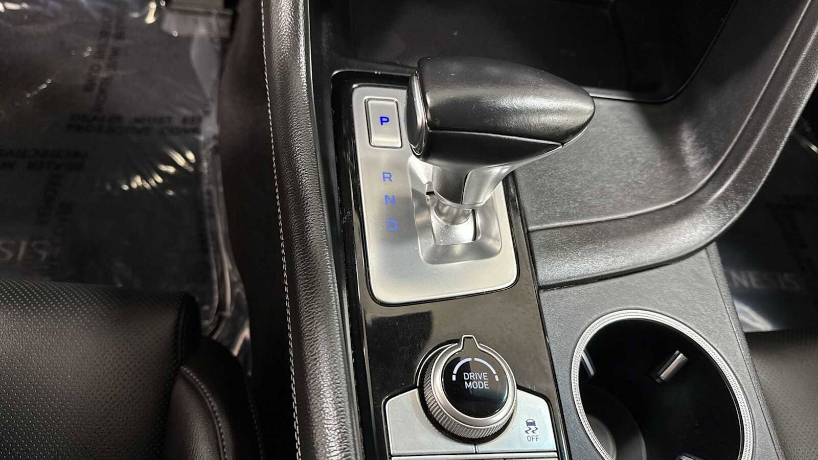 Thumbnail: 2022 Genesis G70 - 22