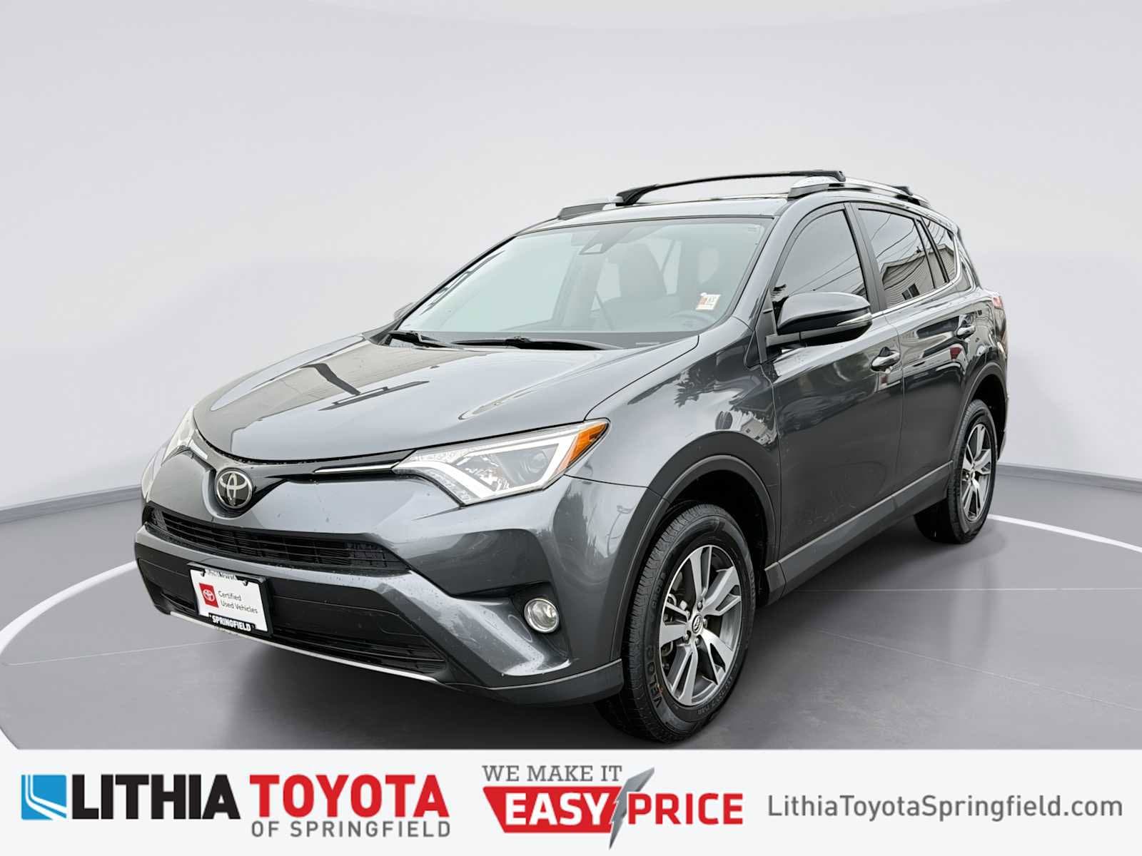 Thumbnail: 2018 Toyota RAV4 - 1