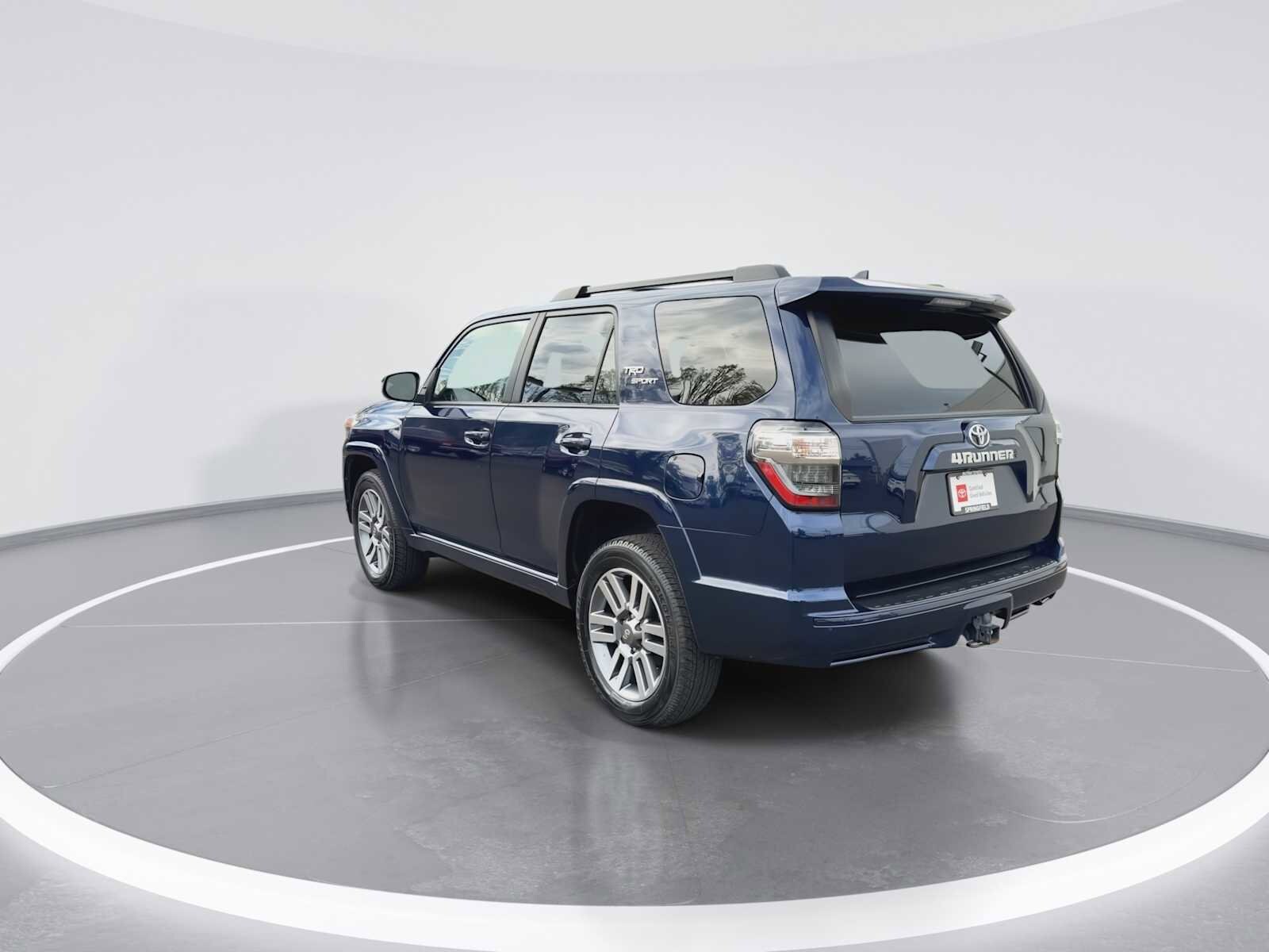 Thumbnail: 2022 Toyota 4Runner - 6