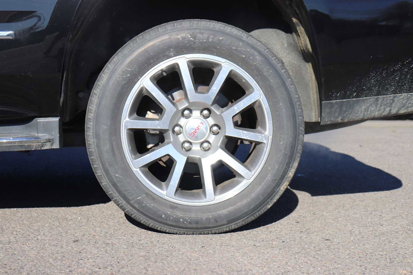 Thumbnail: 2017 GMC Yukon - 9