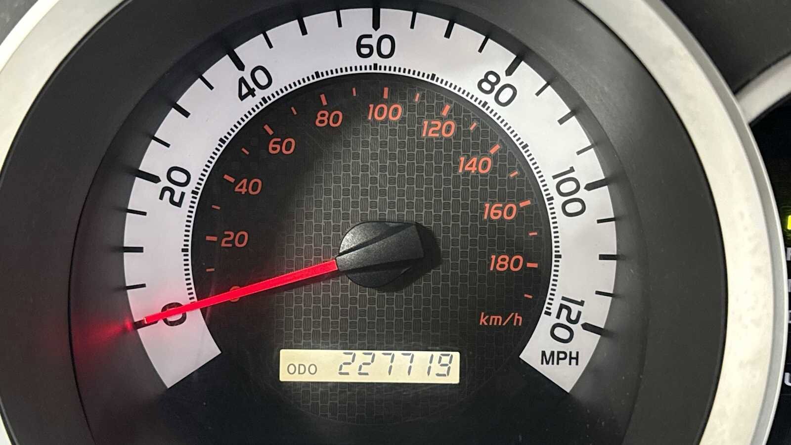 Thumbnail: 2013 Toyota Tacoma - 17