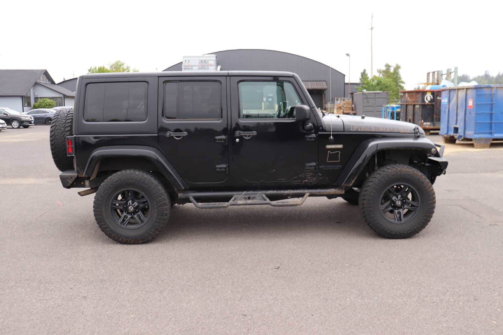 Thumbnail: 2017 Jeep Wrangler - 4