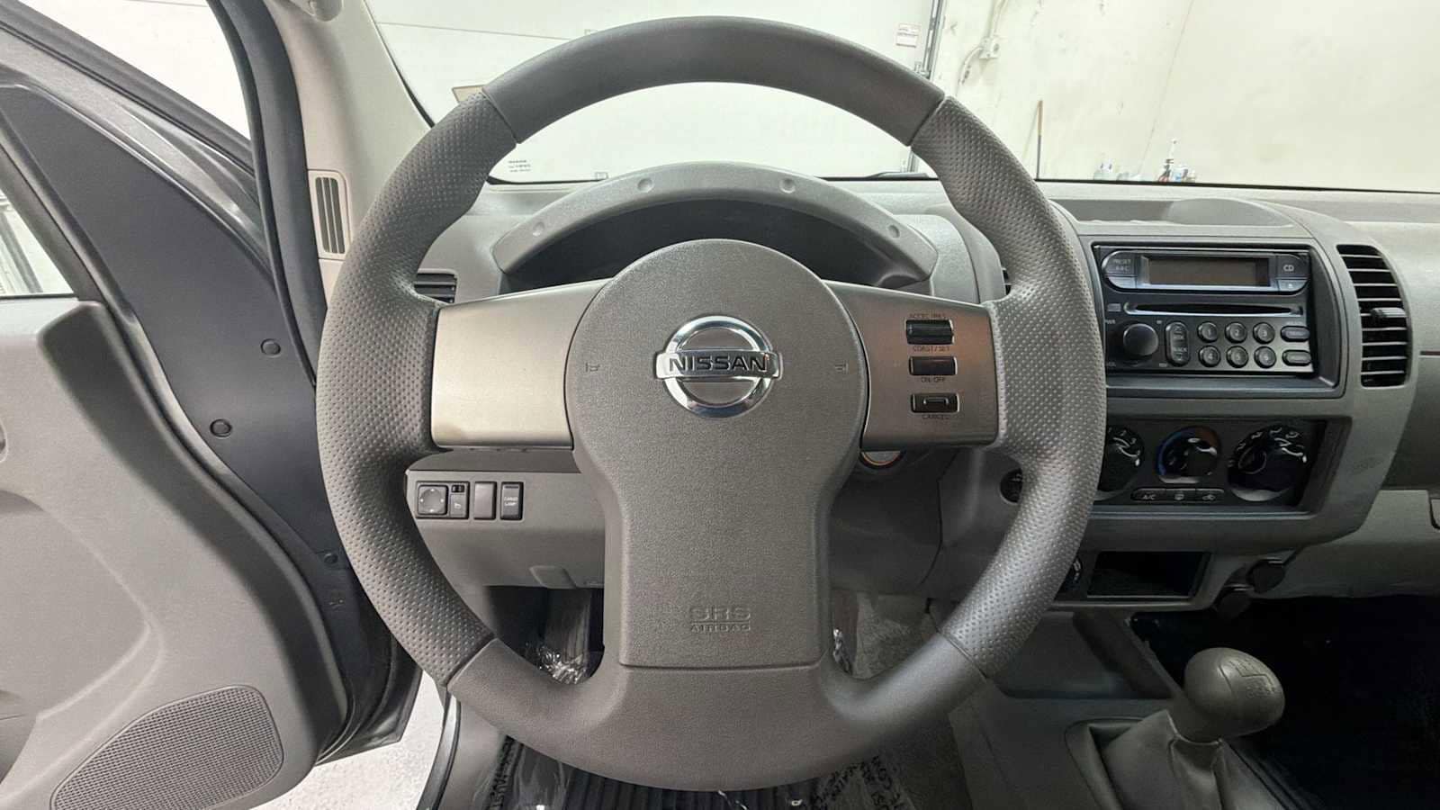 Thumbnail: 2005 Nissan Frontier - 16