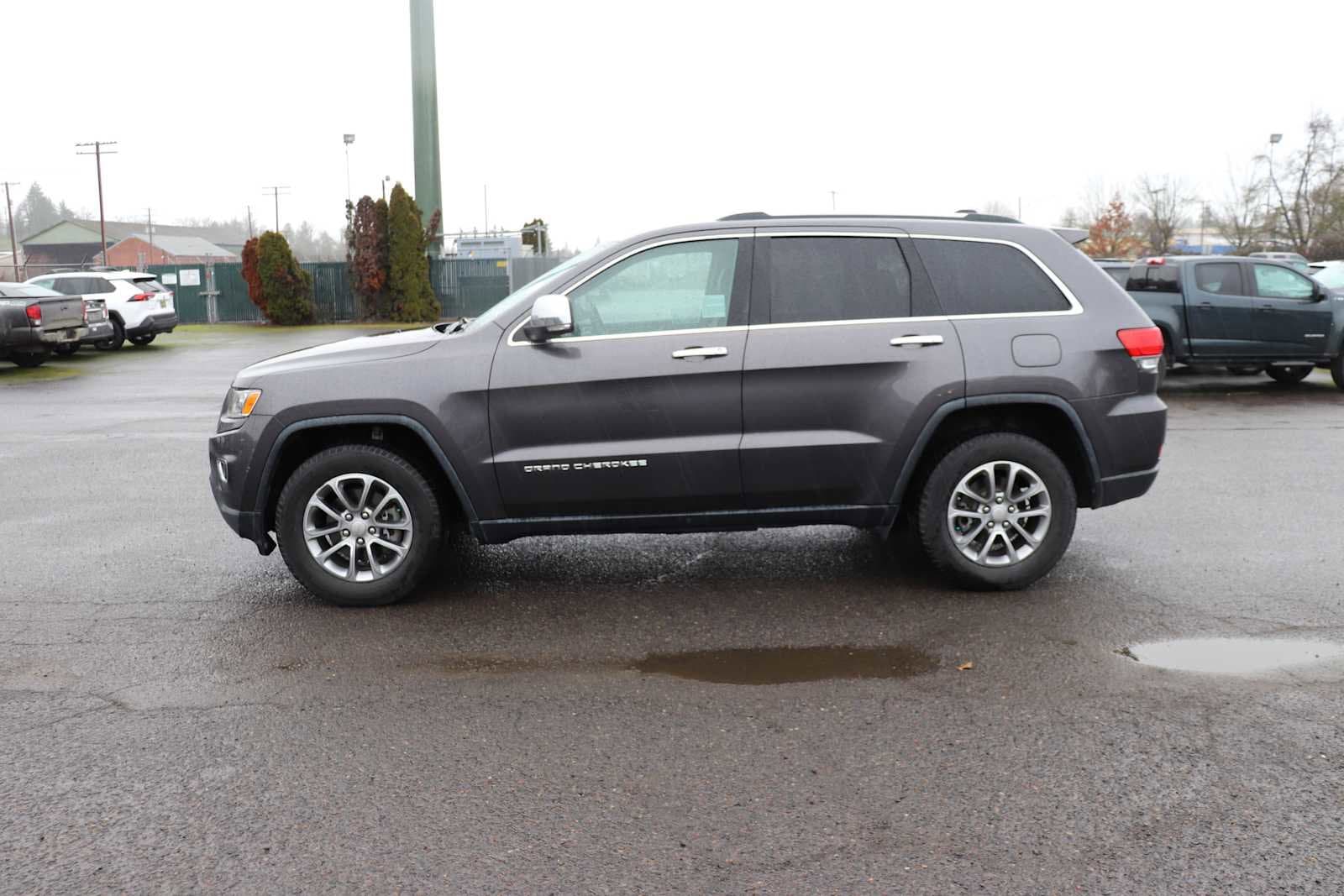 Thumbnail: 2016 Jeep Grand Cherokee - 8