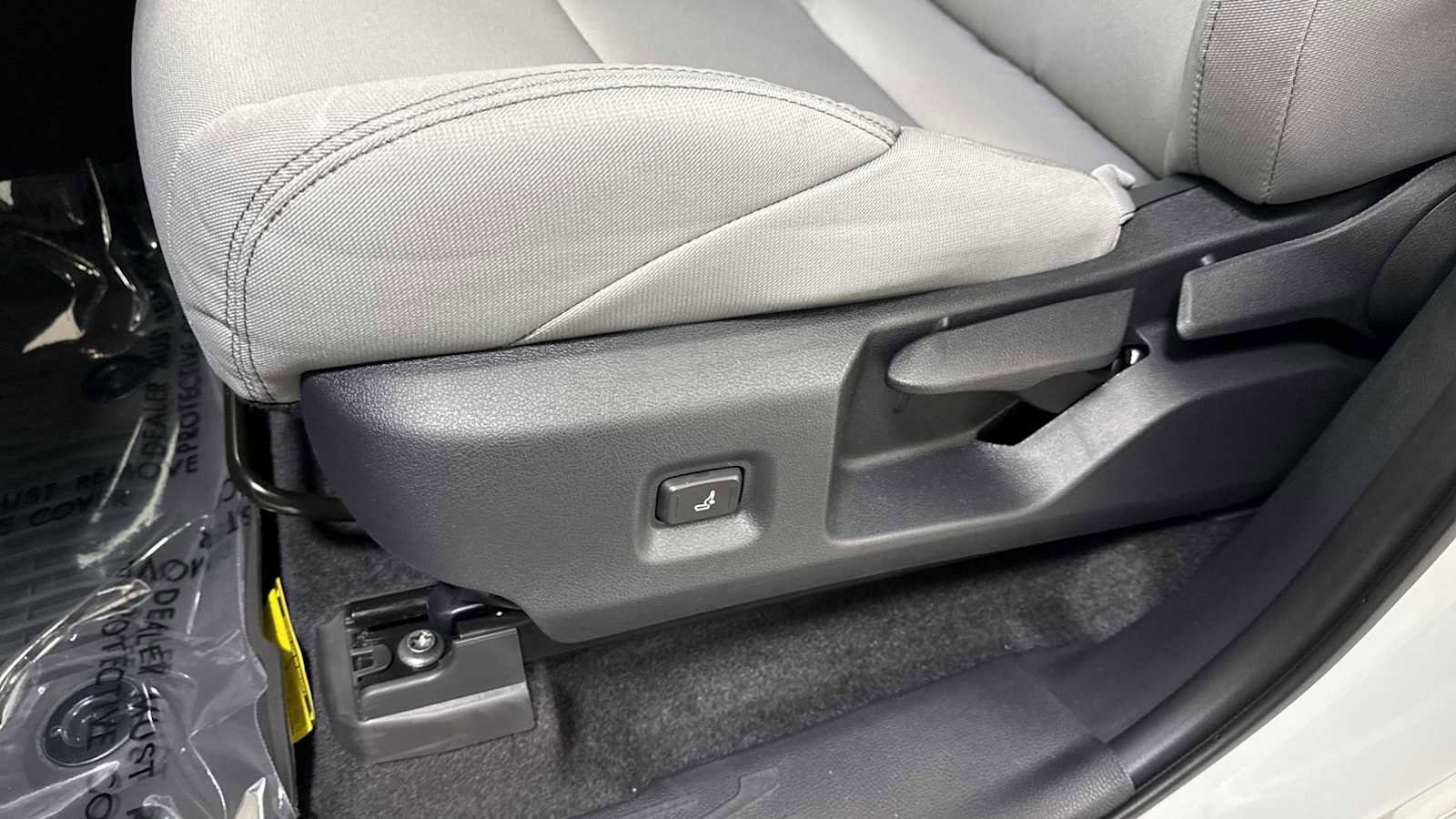 Thumbnail: 2025 Toyota Tacoma - 14