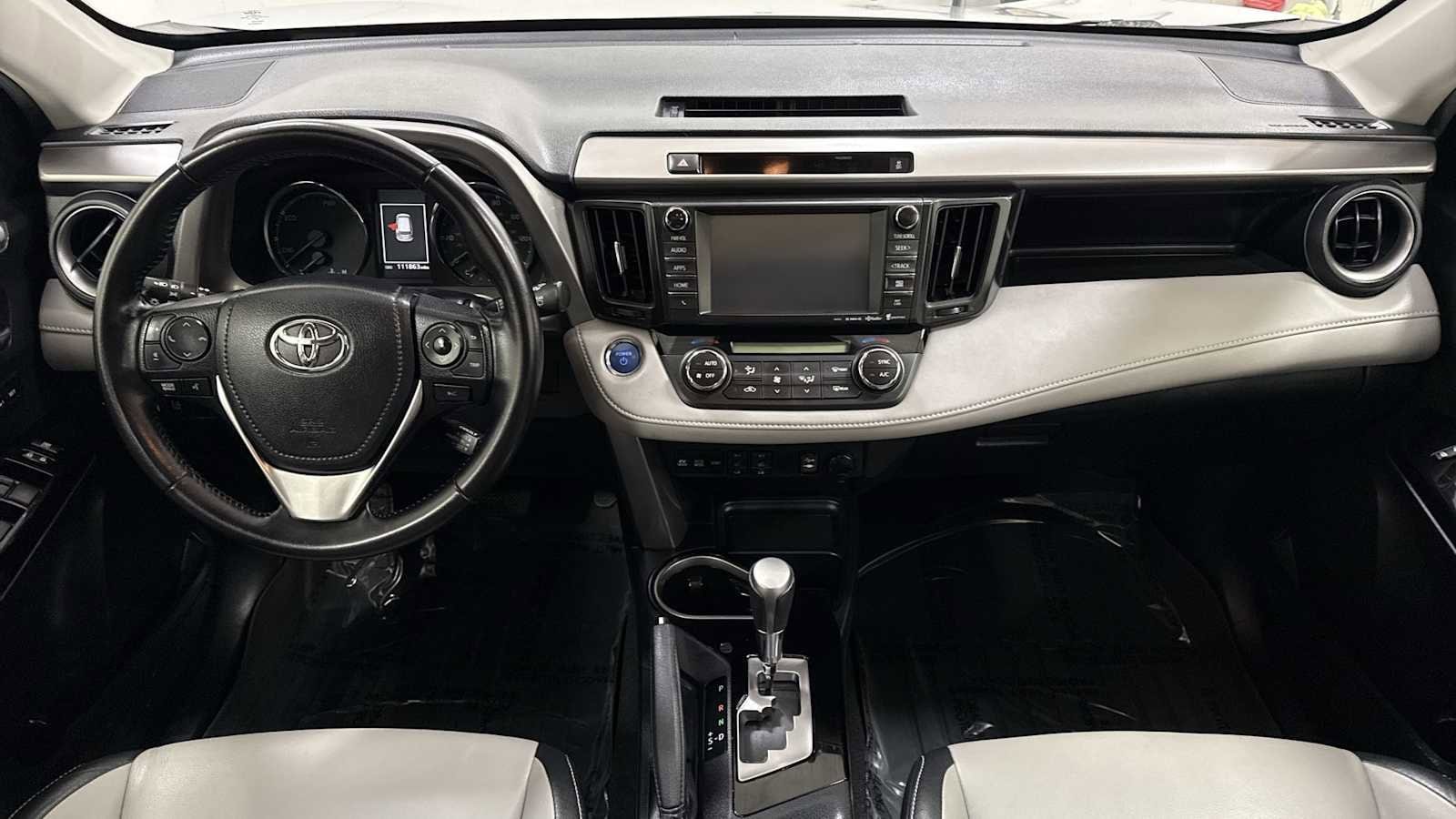 Thumbnail: 2016 Toyota RAV4 - 27