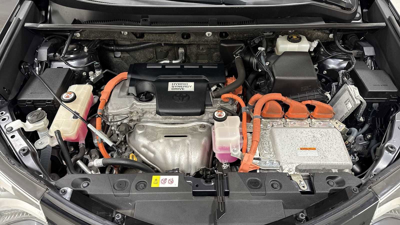 Thumbnail: 2017 Toyota RAV4 - 30