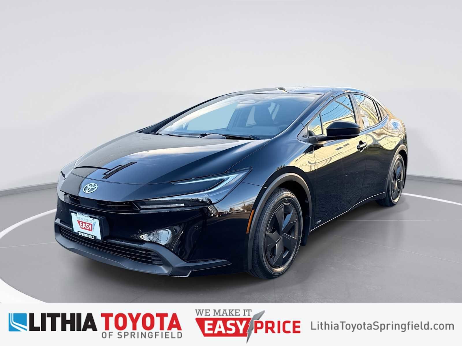 2026 Toyota Prius LE's photo