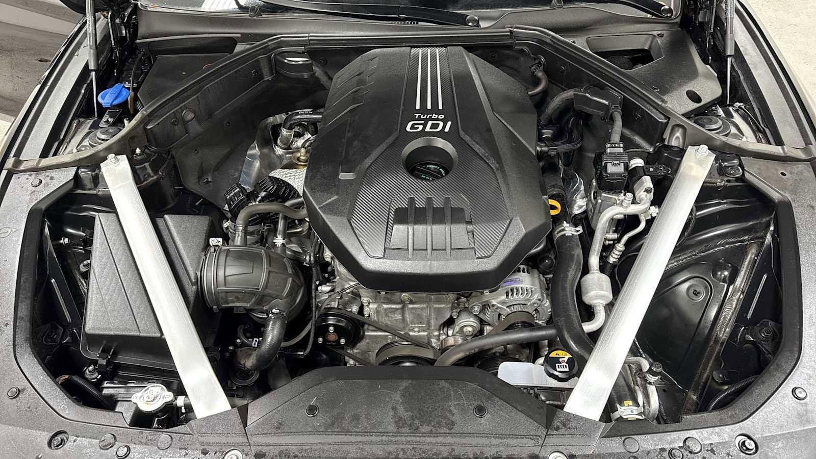 Thumbnail: 2022 Genesis G70 - 30