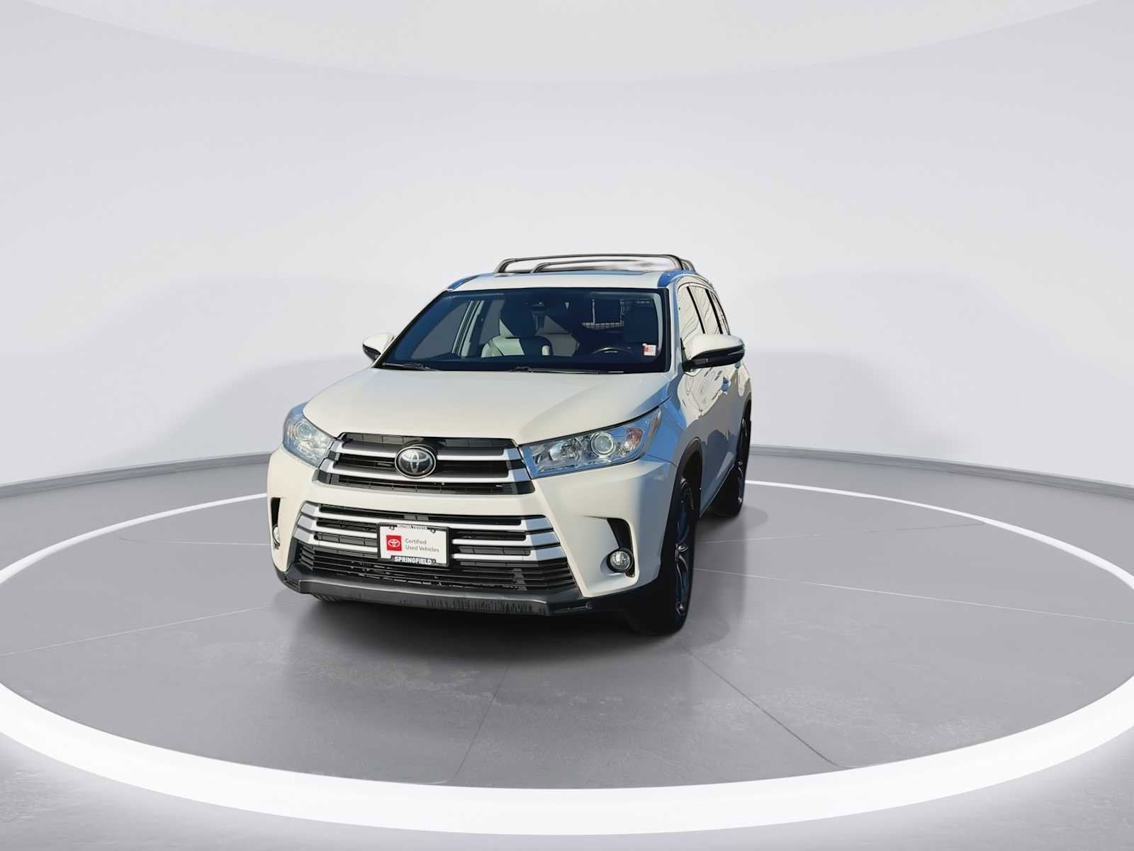 Thumbnail: 2019 Toyota Highlander - 3