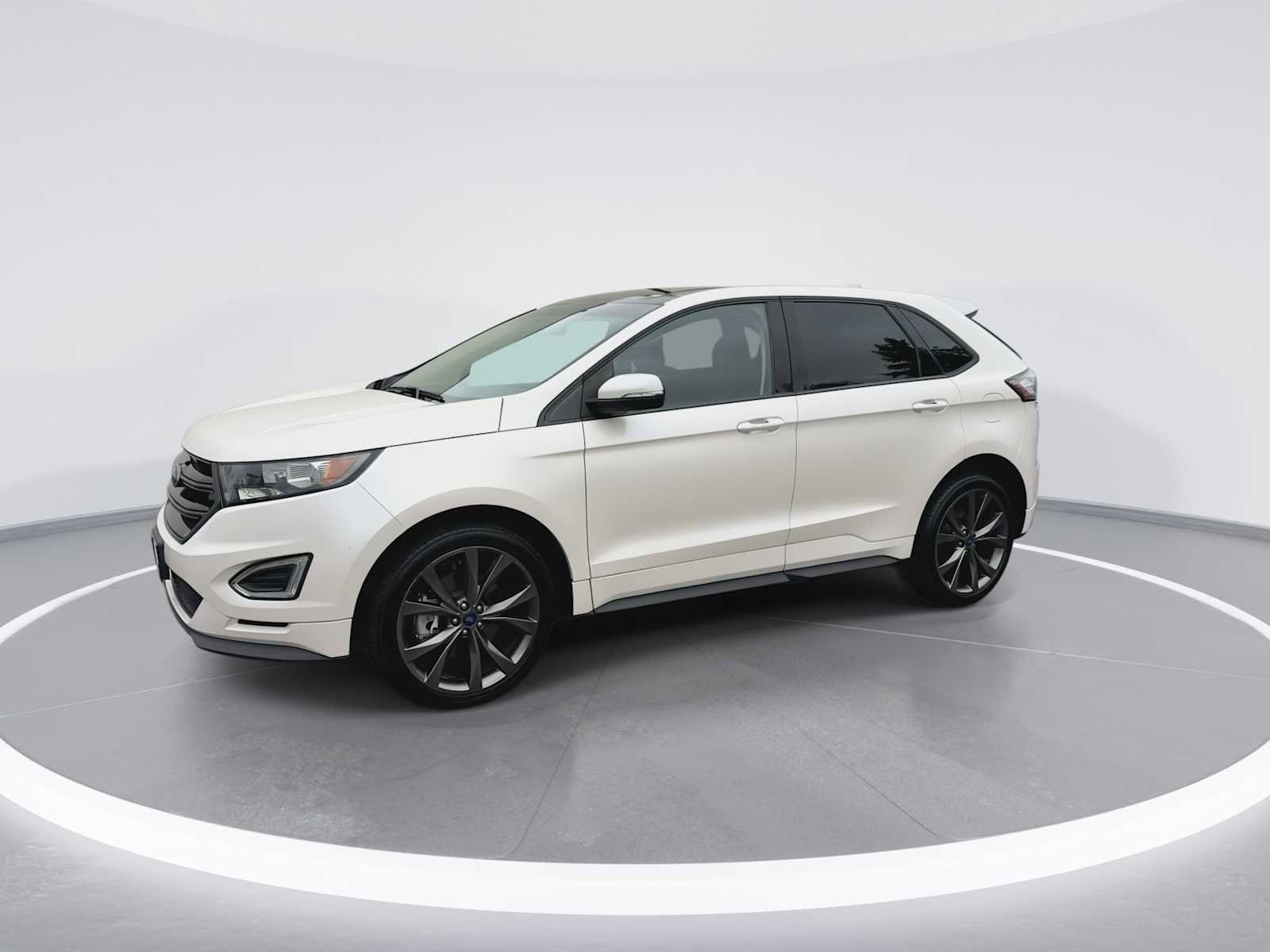 Thumbnail: 2018 Ford Edge - 4