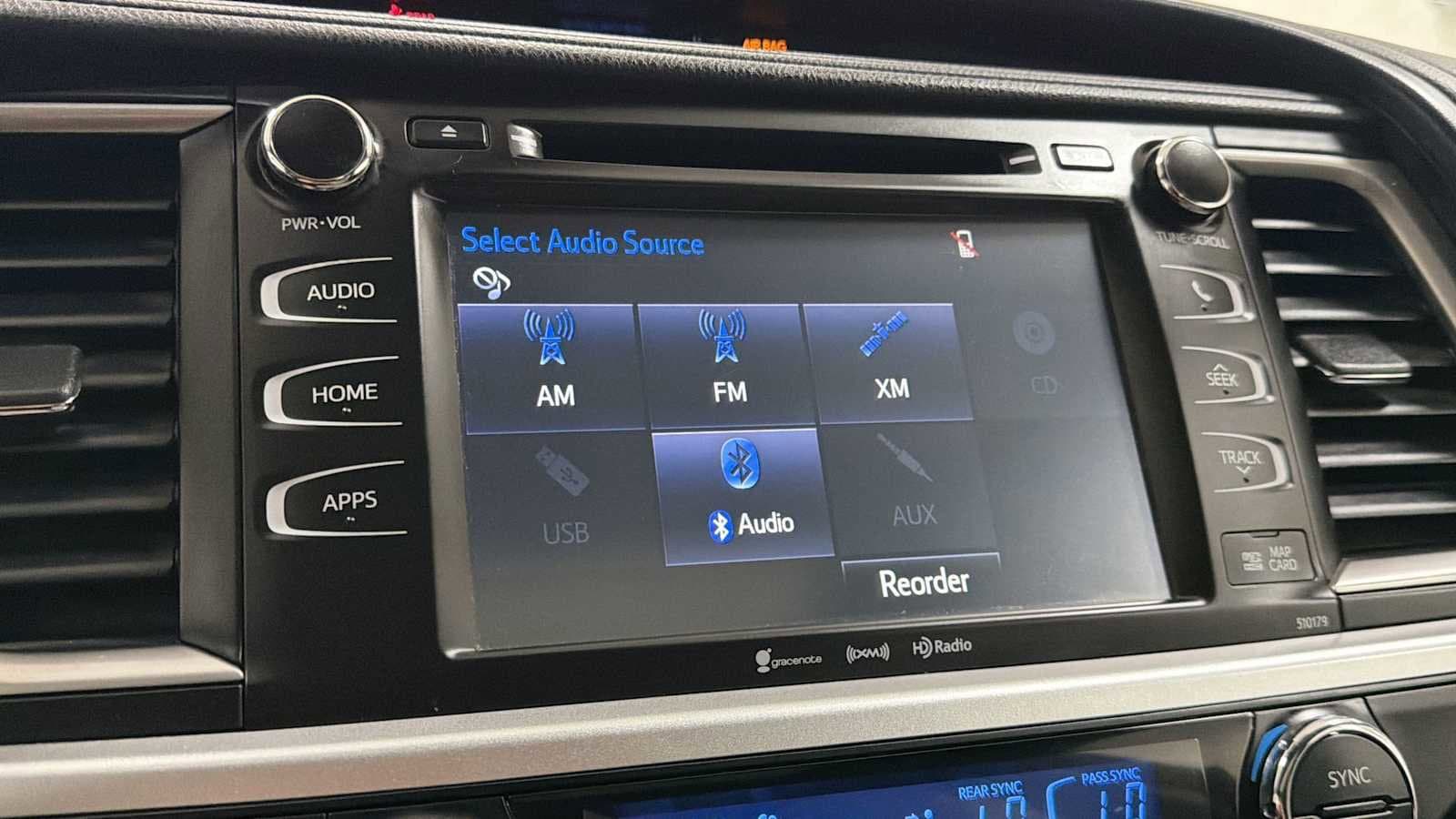 Thumbnail: 2017 Toyota Highlander - 18