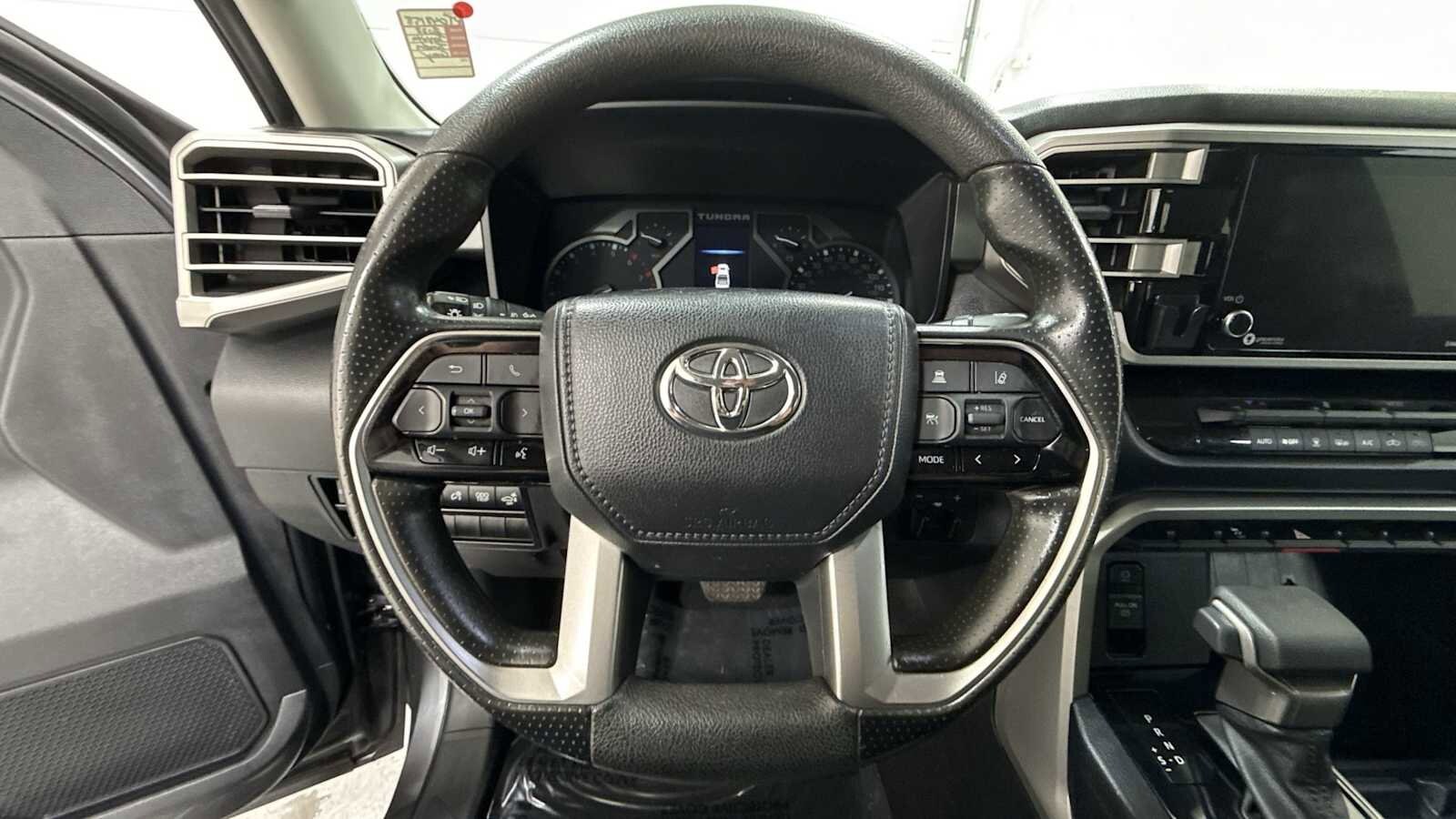 Thumbnail: 2022 Toyota Tundra - 16