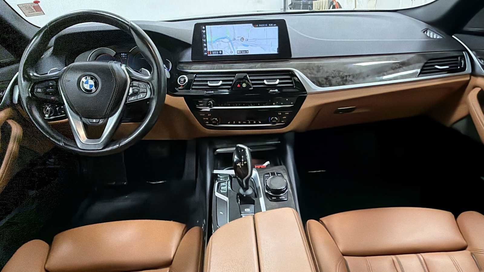 Thumbnail: 2018 BMW 5 Series - 27