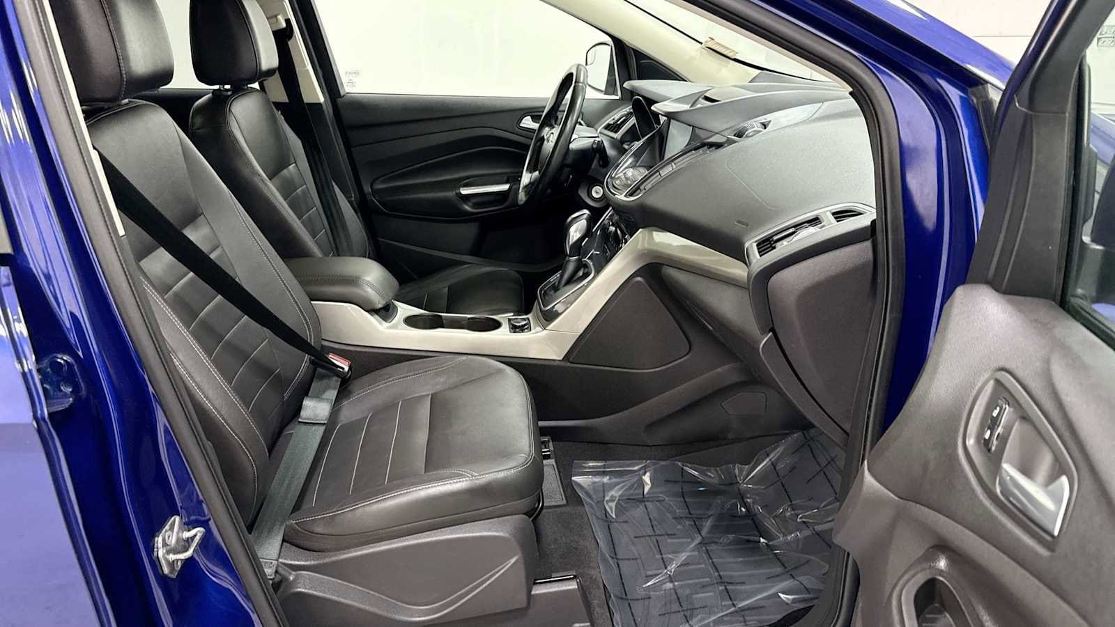 Thumbnail: 2013 Ford Escape - 27