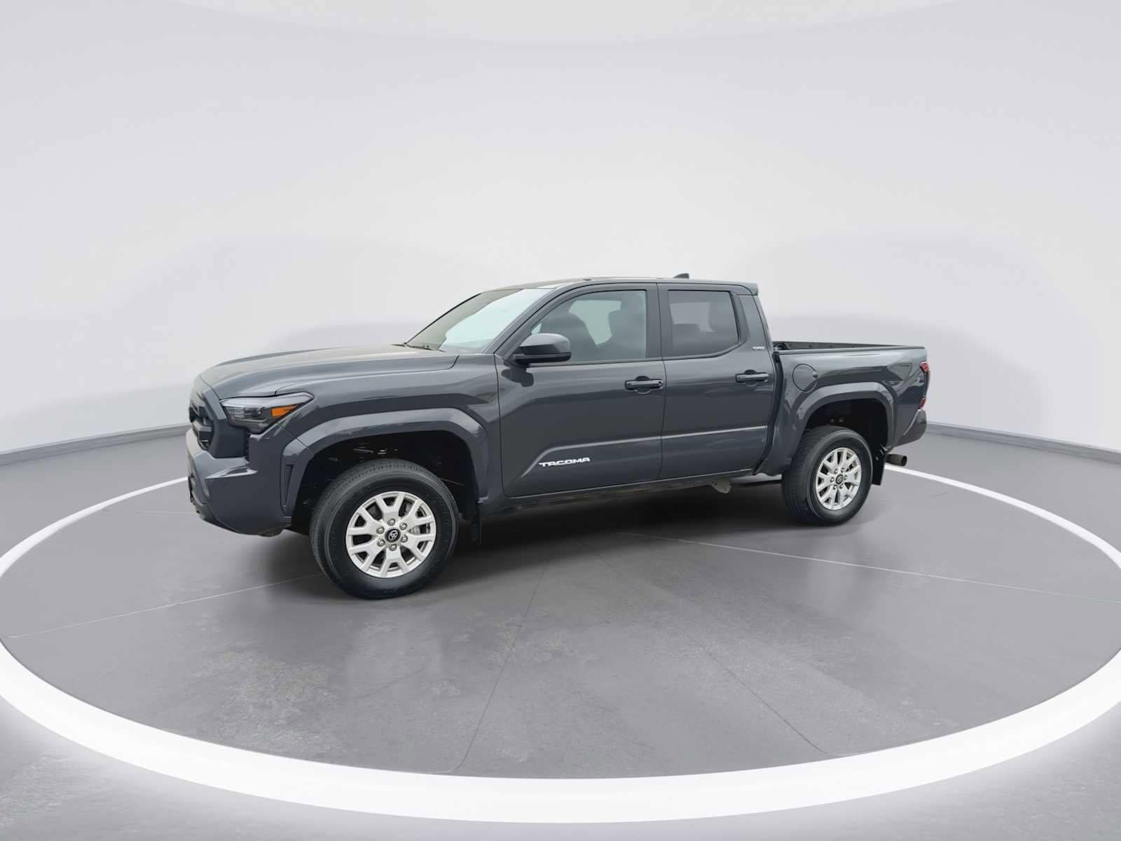 Thumbnail: 2024 Toyota Tacoma - 4