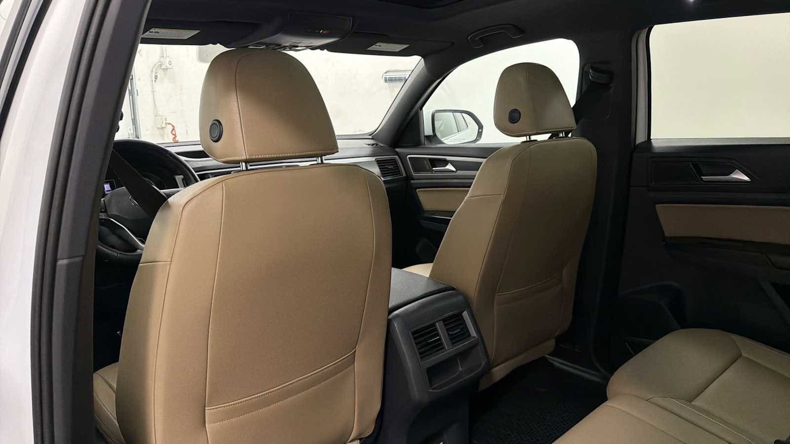 Thumbnail: 2020 Volkswagen Atlas - 25