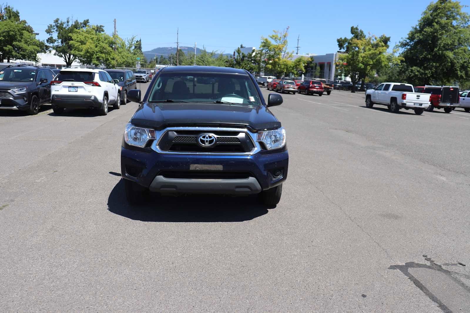 Thumbnail: 2013 Toyota Tacoma - 2