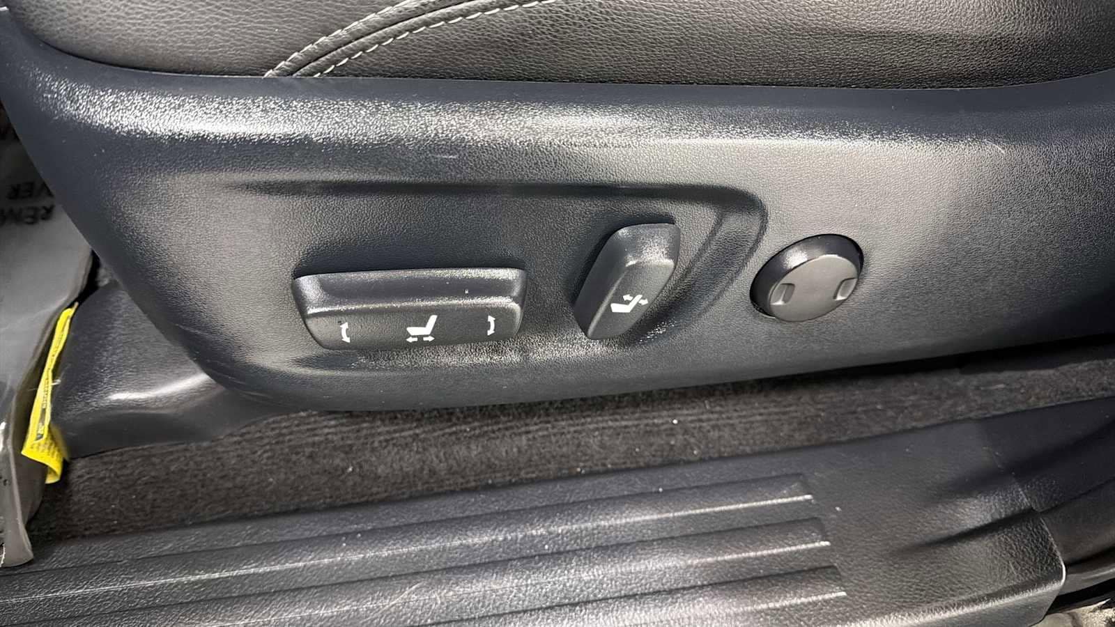 Thumbnail: 2020 Toyota 4Runner - 14