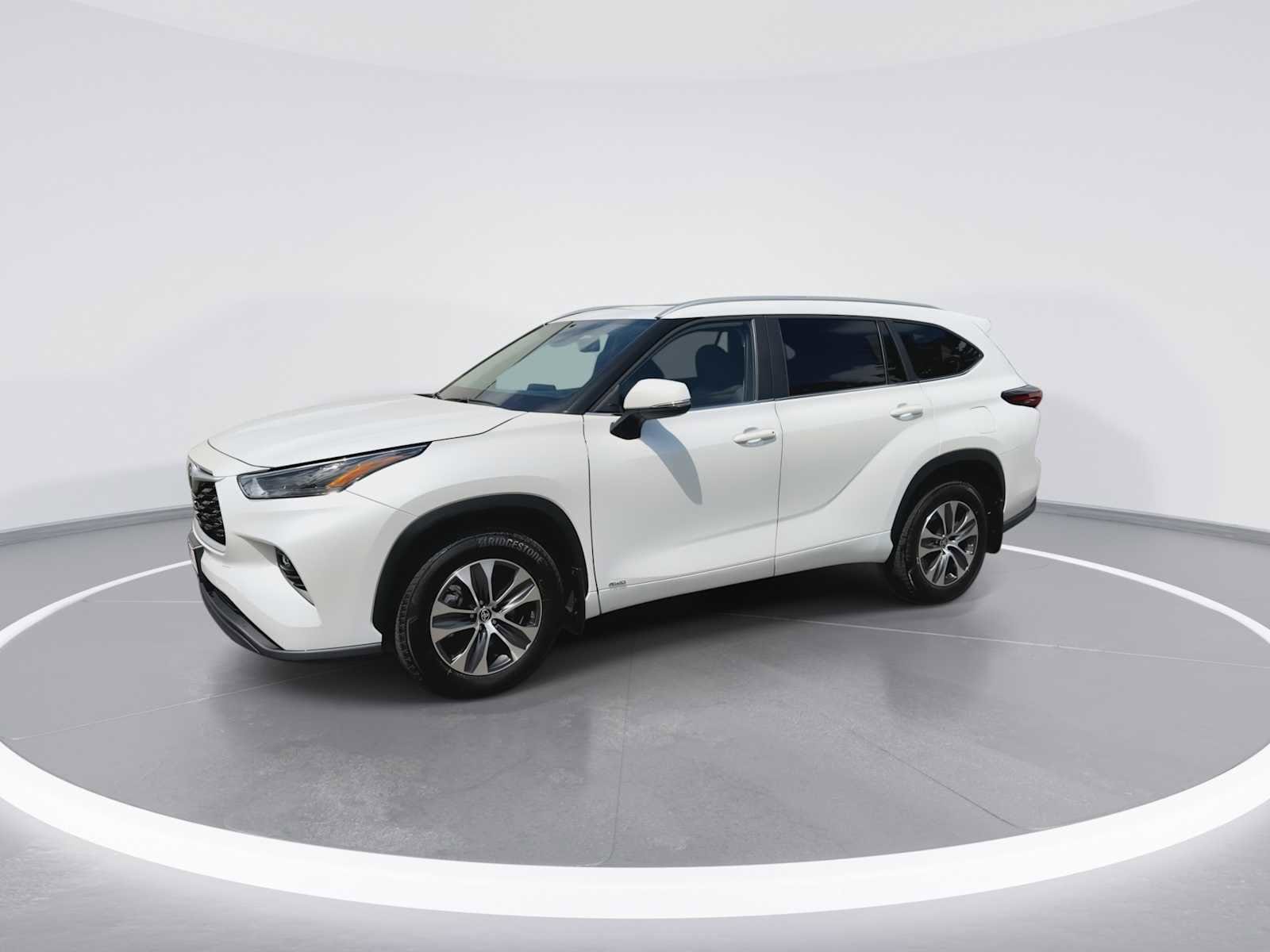 Thumbnail: 2026 Toyota Highlander - 4