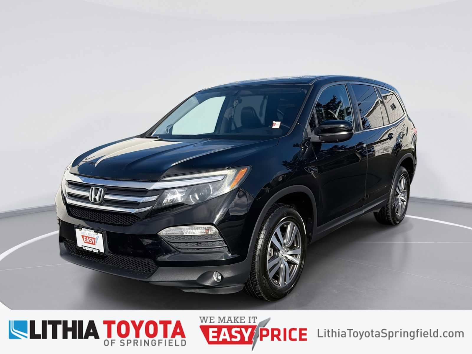 Thumbnail: 2017 Honda Pilot - 1