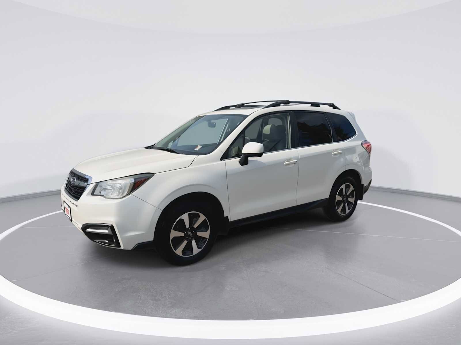 Thumbnail: 2017 Subaru Forester - 4