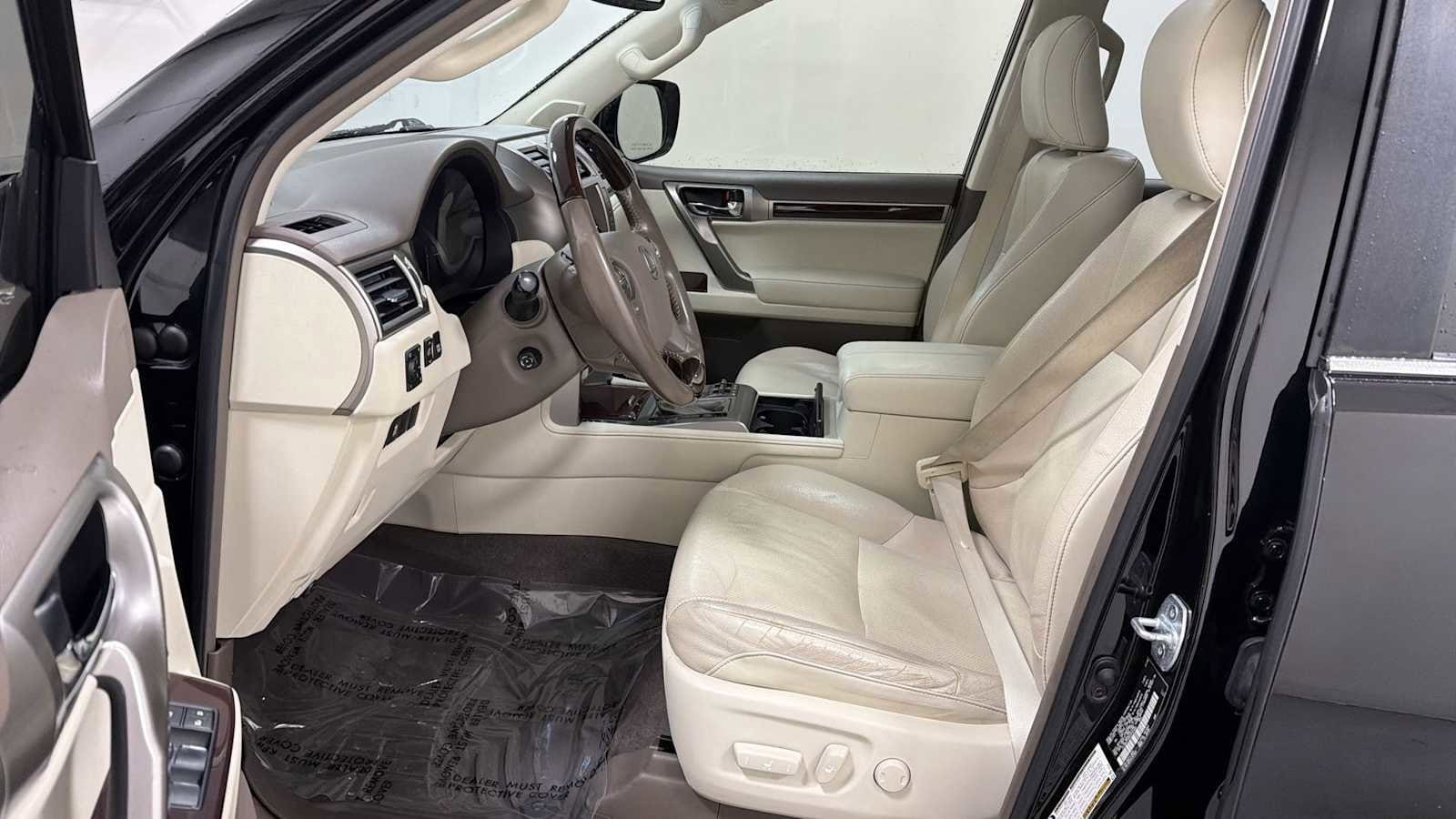 Thumbnail: 2019 Lexus GX - 13