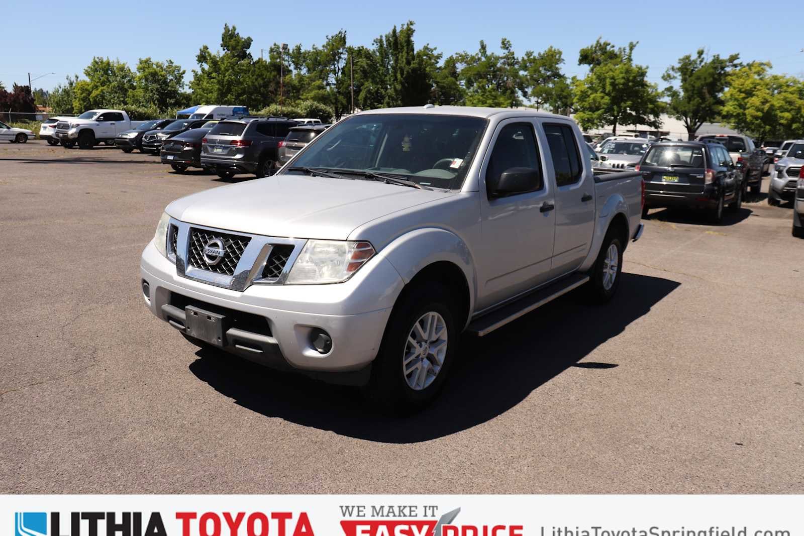 2017 Nissan Frontier 4.0 SV Crew Cab 4X4 AT SWB's photo