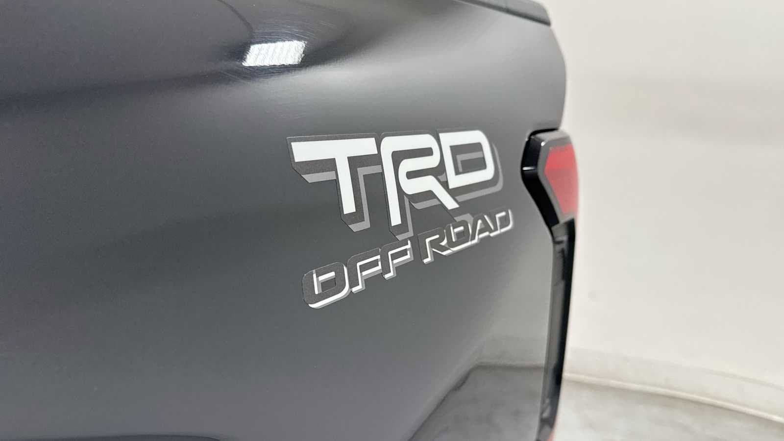 2025 Toyota Tacoma TRD Off-Road 27